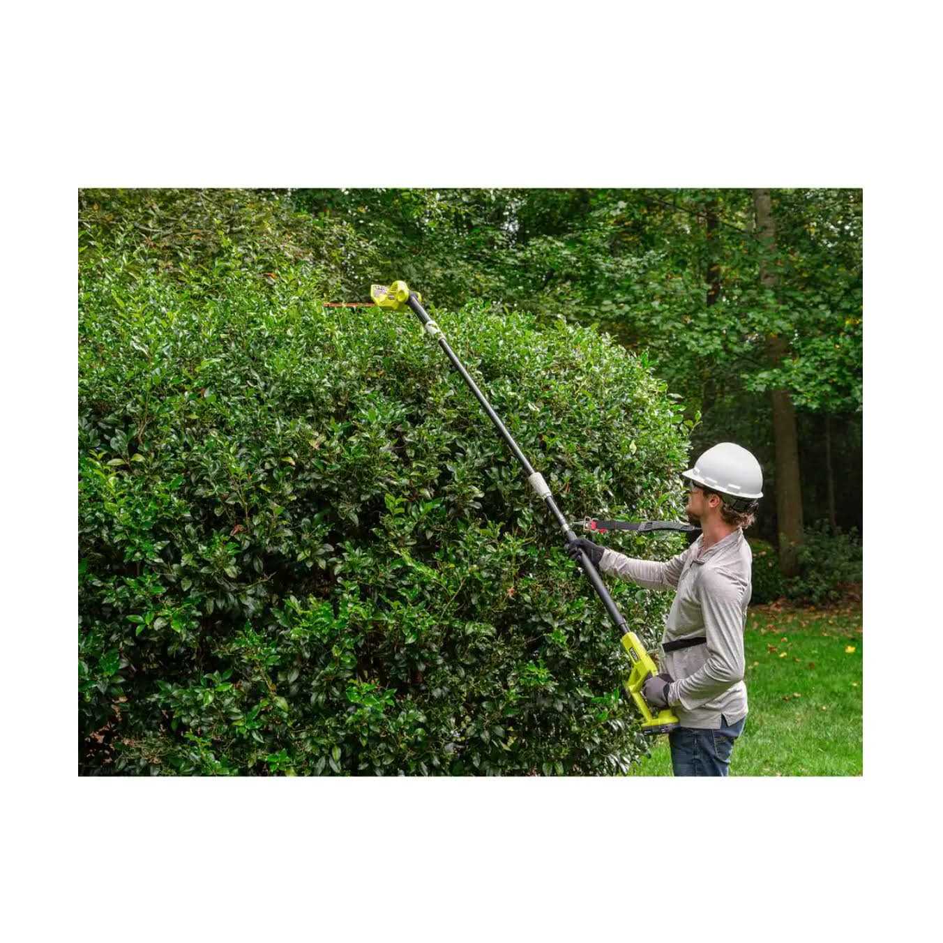RYOBI ONE+ 18V Cordless Battery Pole Hedge Trimmer 18in - Image 3 RYOBI ONE+ 18V Cordless Battery Pole Hedge Trimmer 18in - Image 3