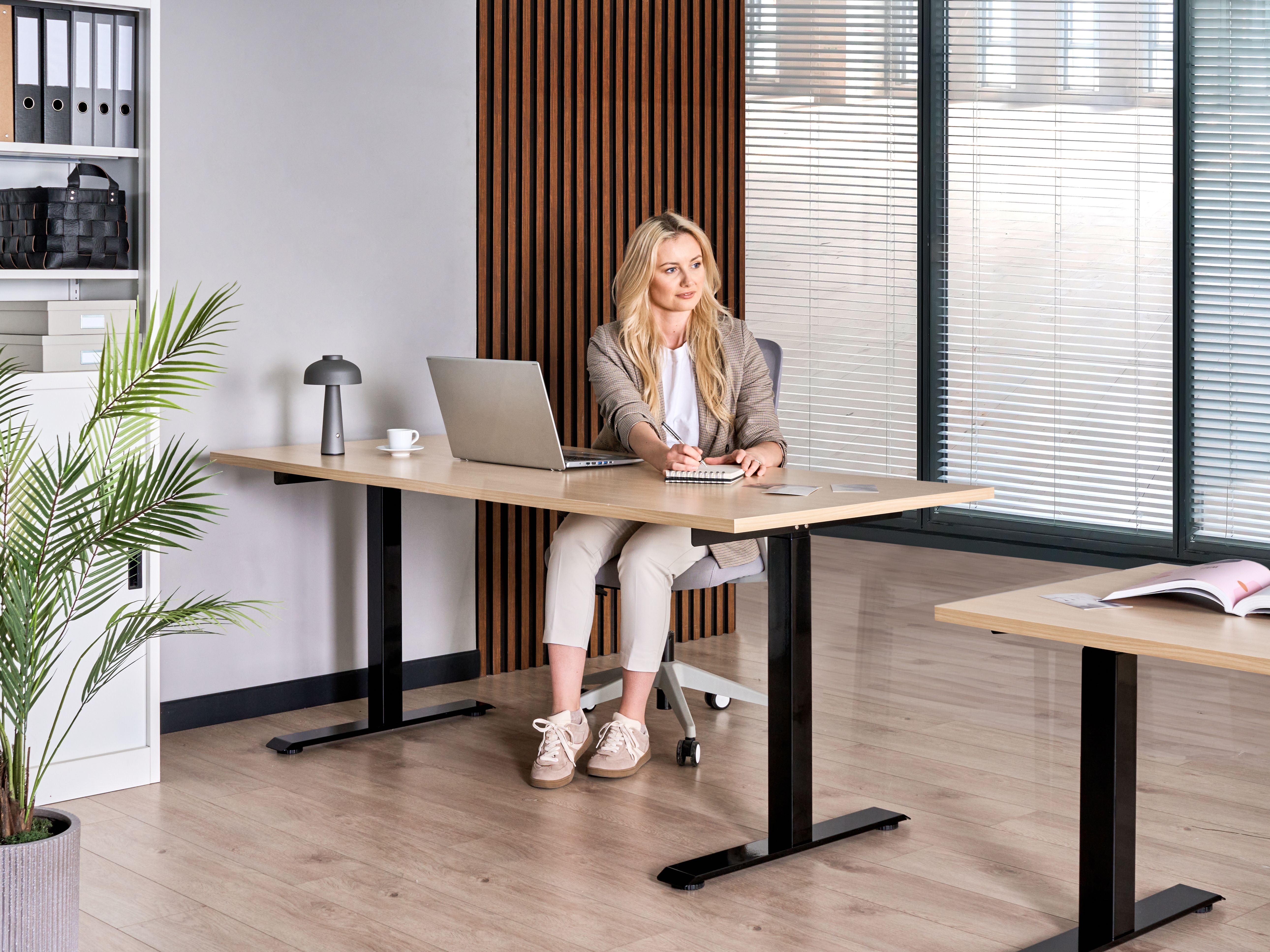 Electric Adjustable Standing Desk DESTINES Black/ Light Brown 180 cm 72 cm