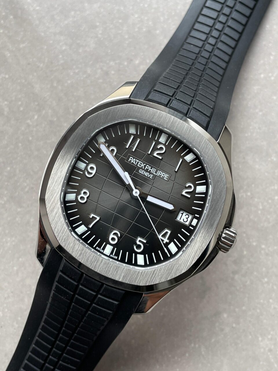 Replica PATEK PHILIPPE Aquanaut 5167 SS 3KF Best Edition Gray Dial on Black Rubber Strap A324 Super Clone V2 - Top club