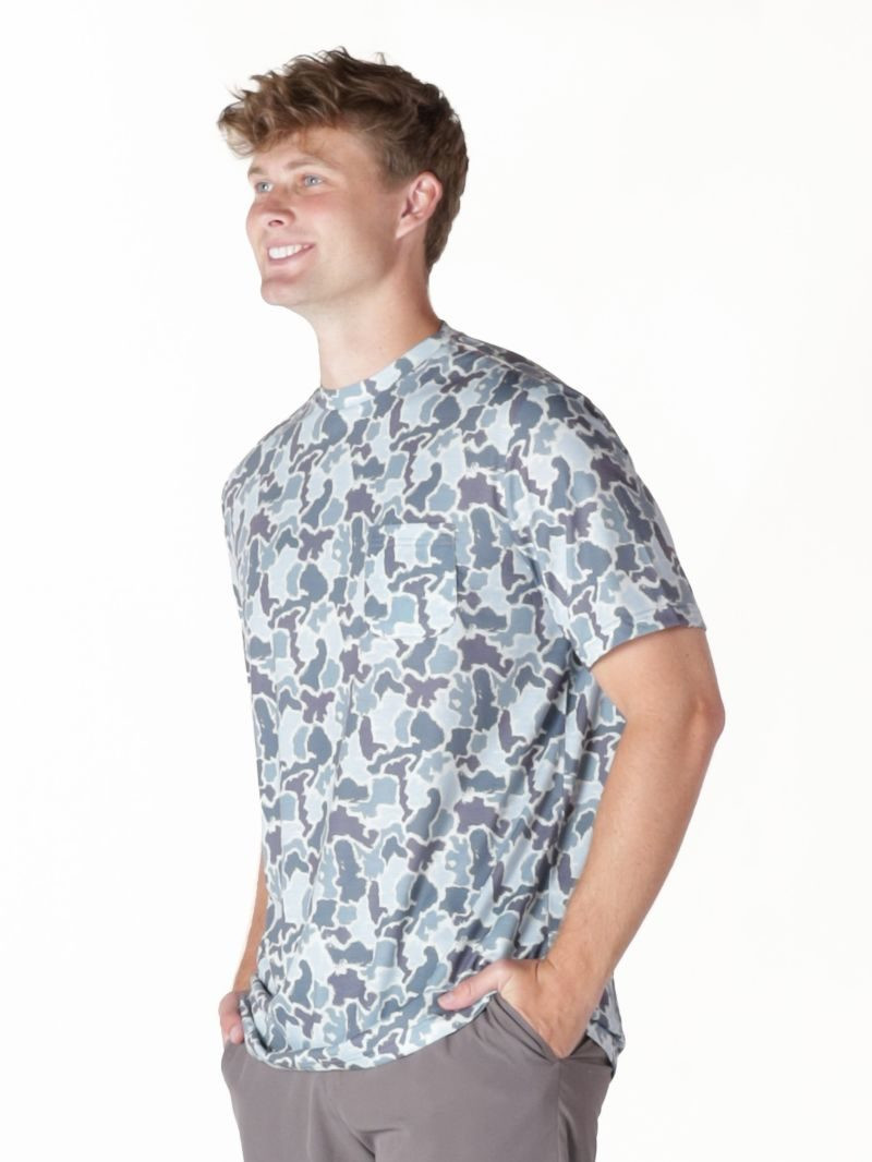 0126-MN-TEE-CAMO-BLUCMO - Simply Southern Outlet