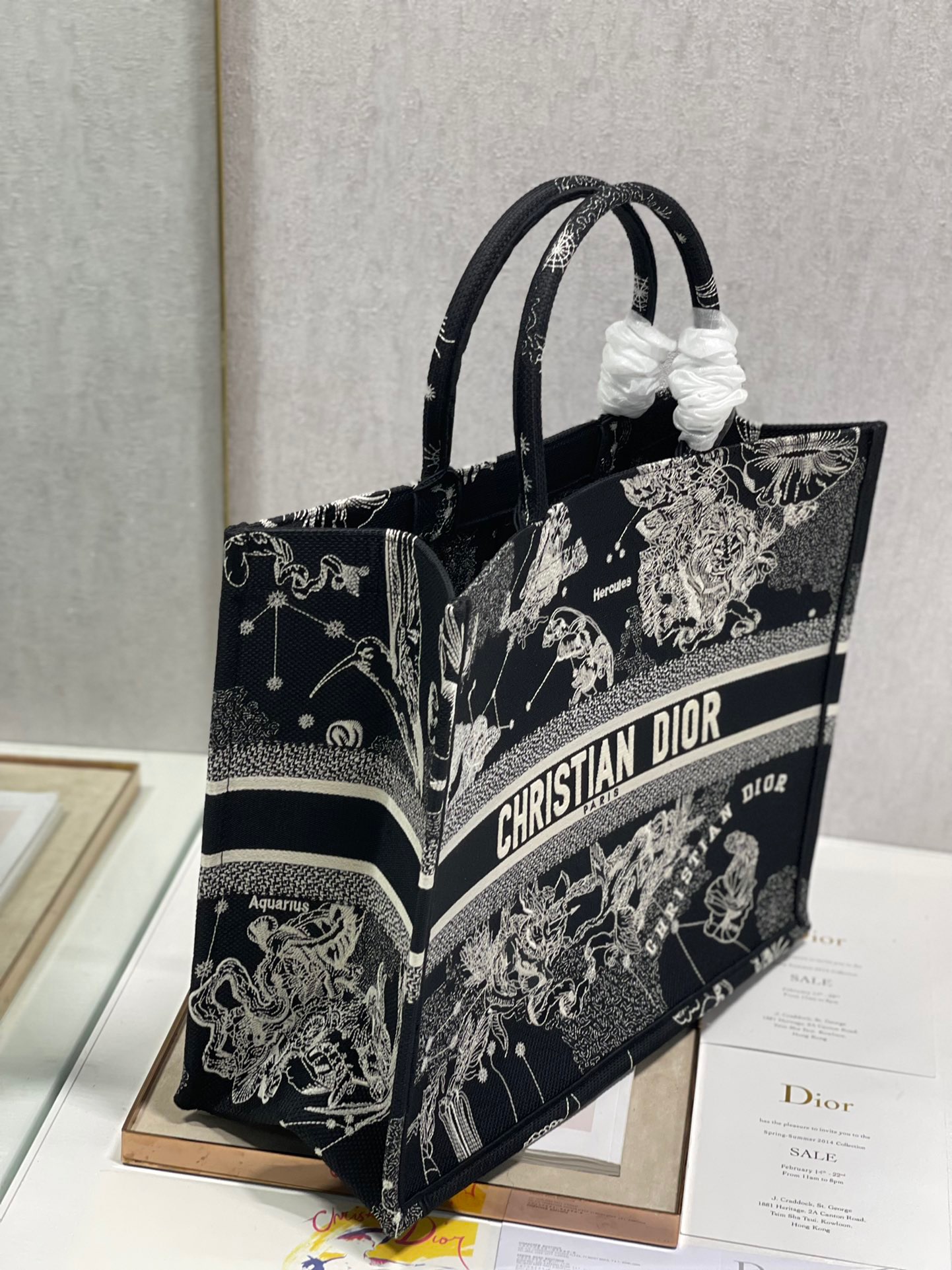 Christian Dior Large Dior Book Tote Black And White, For Women, Women’s Handbags 16.5in/42cm CD1:1High-quality replica