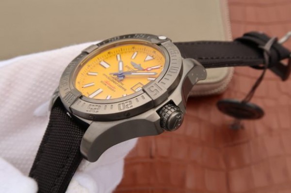 Replica Breitling Avenger II Seawolf PVD GF Yellow Dial Black Nylon Strap A2824 - Top club
