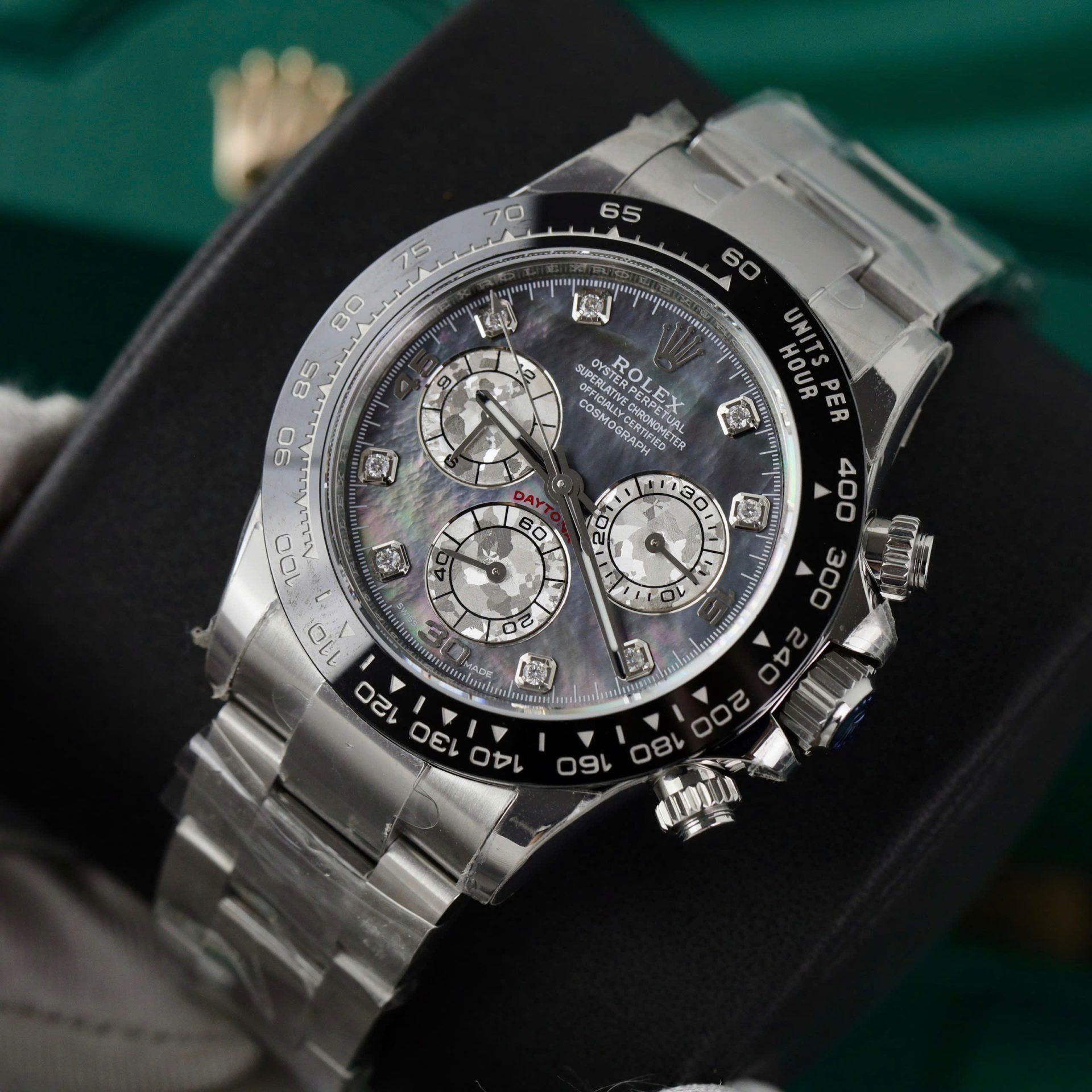 Rolex Daytona Replica Watch Dial Mother Of Pearl Custom Moissanite Diamonds 40mm - Top club
