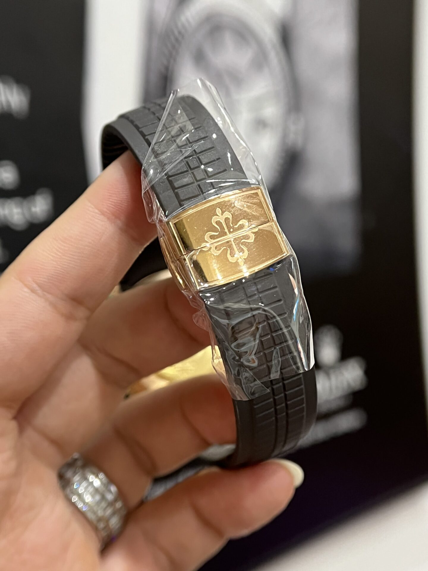 Patek Philippe Aquanaut 5167 Replica Watch Gold Wrapped Chocolate Dial 3K 40mm - Top club