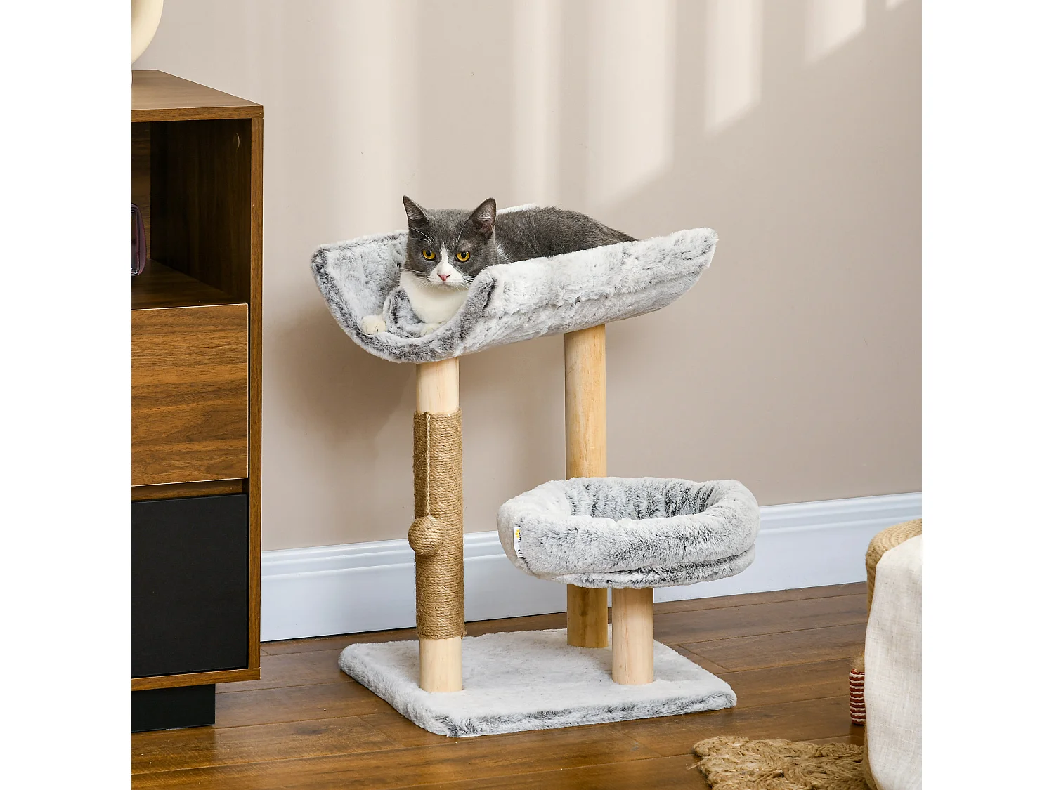 Arbre à chat griffoir chanvre naturel panier plateforme d'observation jeu boule suspendue bois panneaux peluche gris