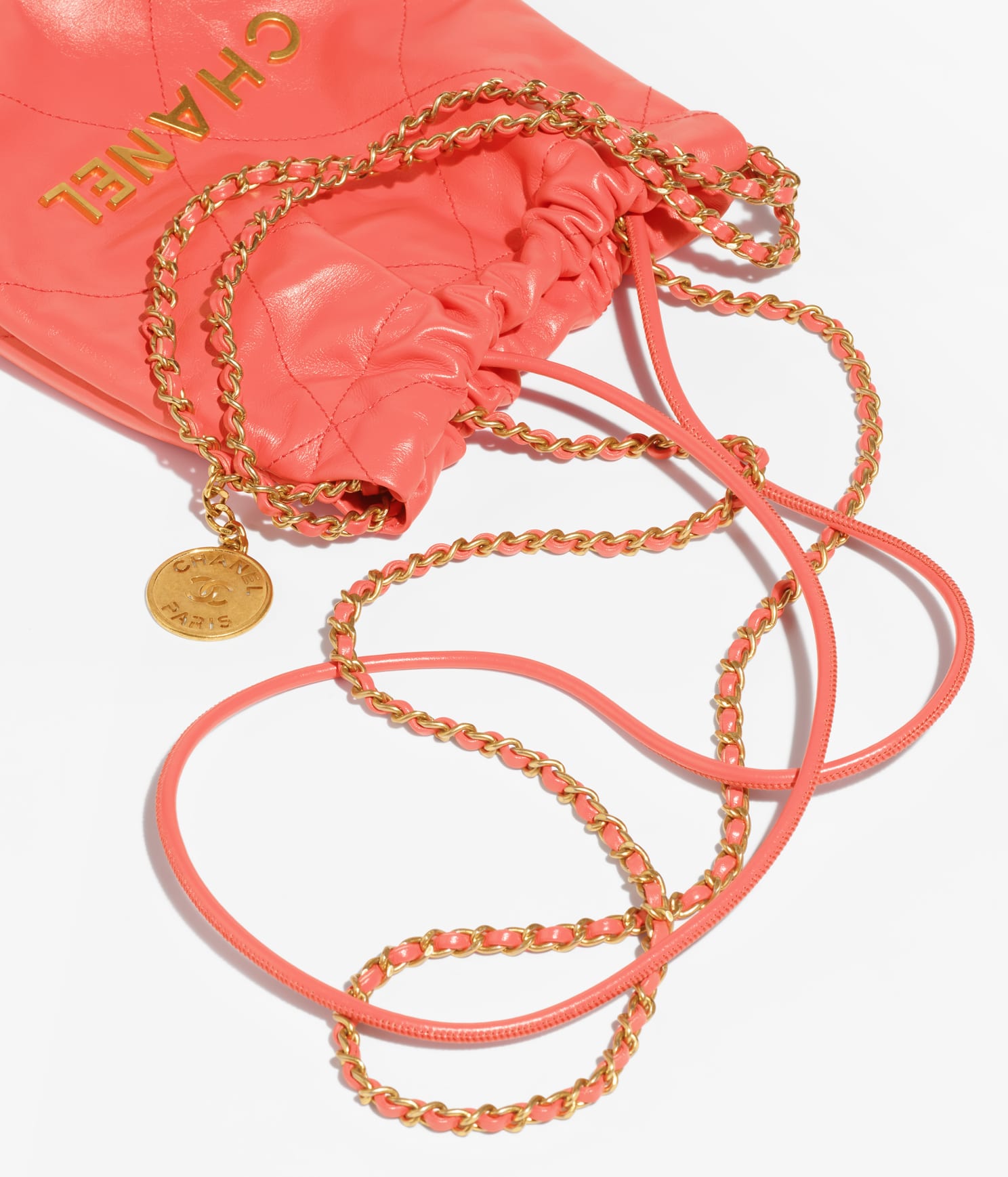 CHANEL 22 MINI HANDBAG Shiny Calfskin & Gold-Tone Metal Coral1:1High-quality replica