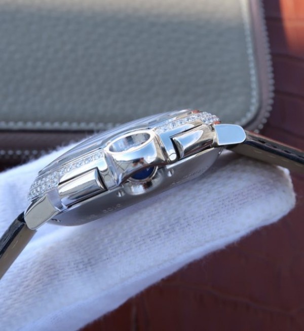 Replica Cartier Ballon Bleu De Cartier Chrono SS White Dial Diamonds Bezel A8101 - Top club