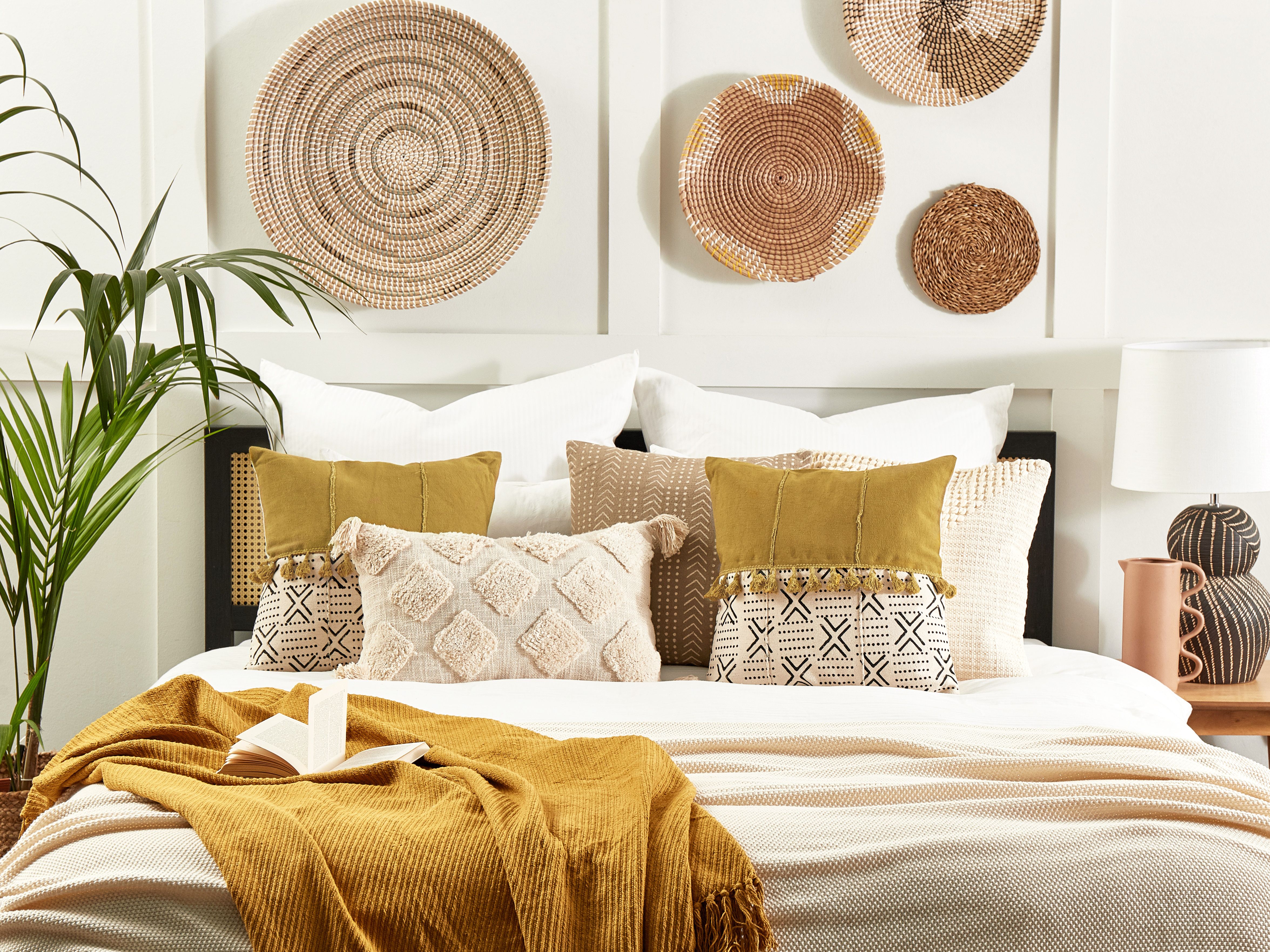 Set of 2 Decorative Cushions WOODI Cotton 45 x 45 cm Yellow White Geometric Pattern