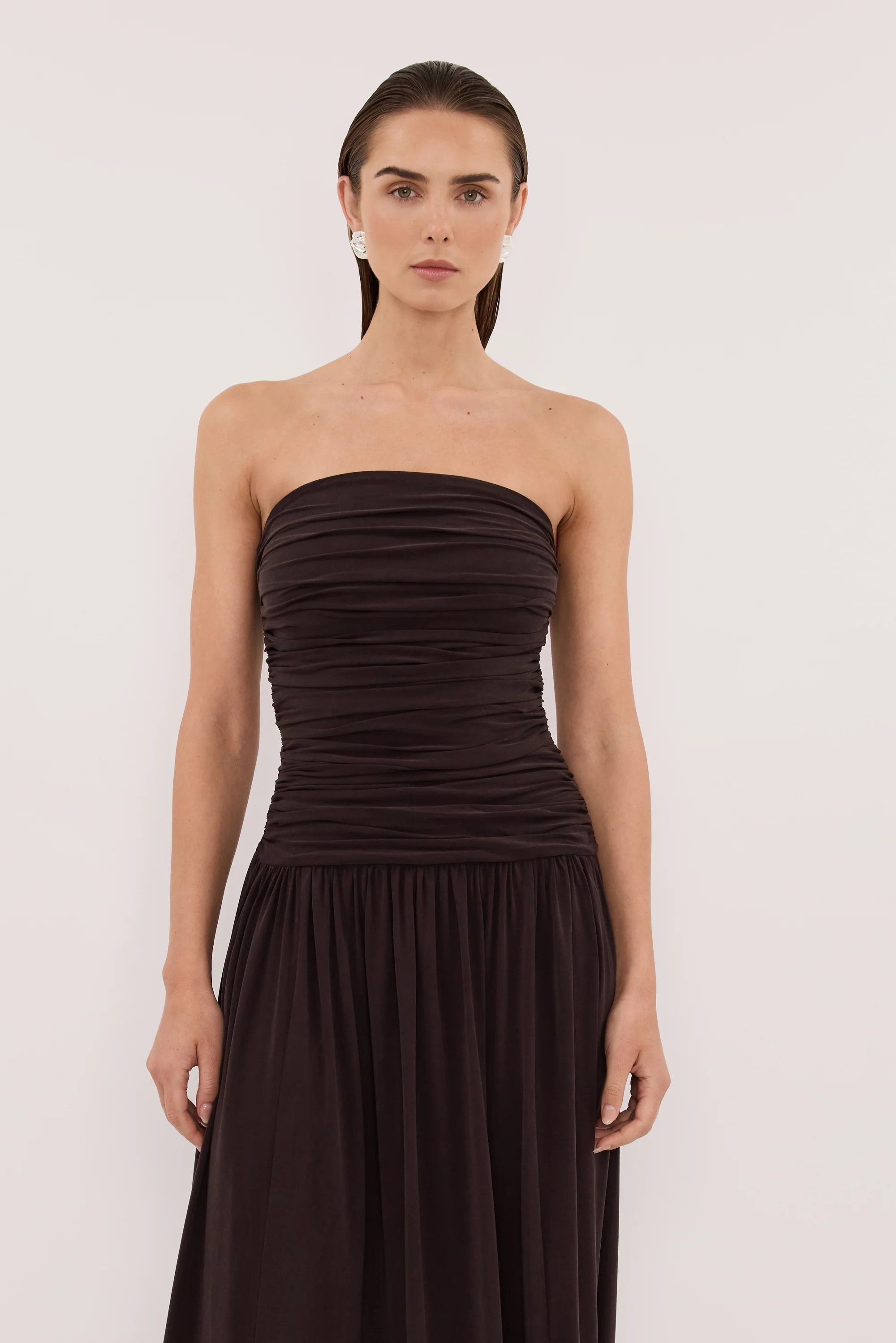 SHARI BURNT CHOC STRAPLESS BANDEAU MIDI DRESS