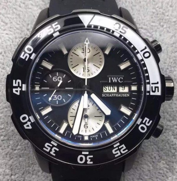 Replica IWC V6 Aquatimer Chronograph Black Rubber Strap - Top club