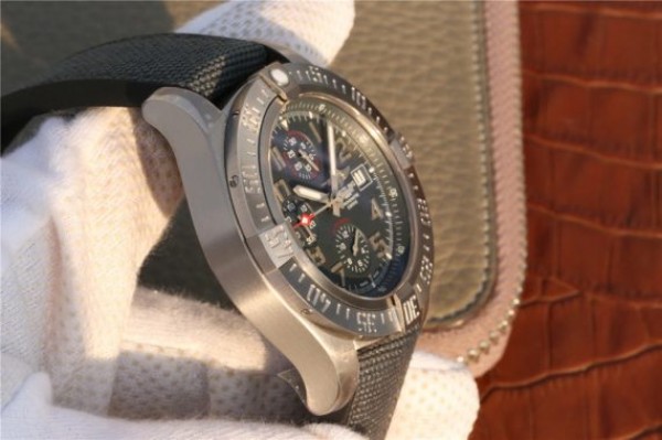 Replica Breitling Avenger Bandit Titanium GF Gray Dial Gray Nylon Strap A7750 - Top club