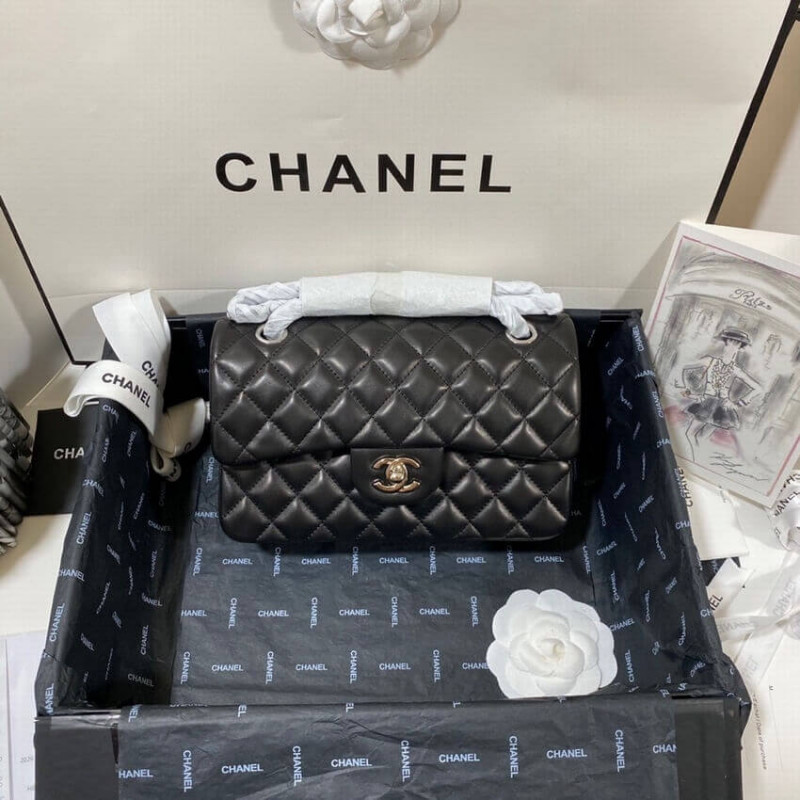 Replica Chanel Small Classic Double Flap Bag A01113 In Lambskin1:1High-quality replica