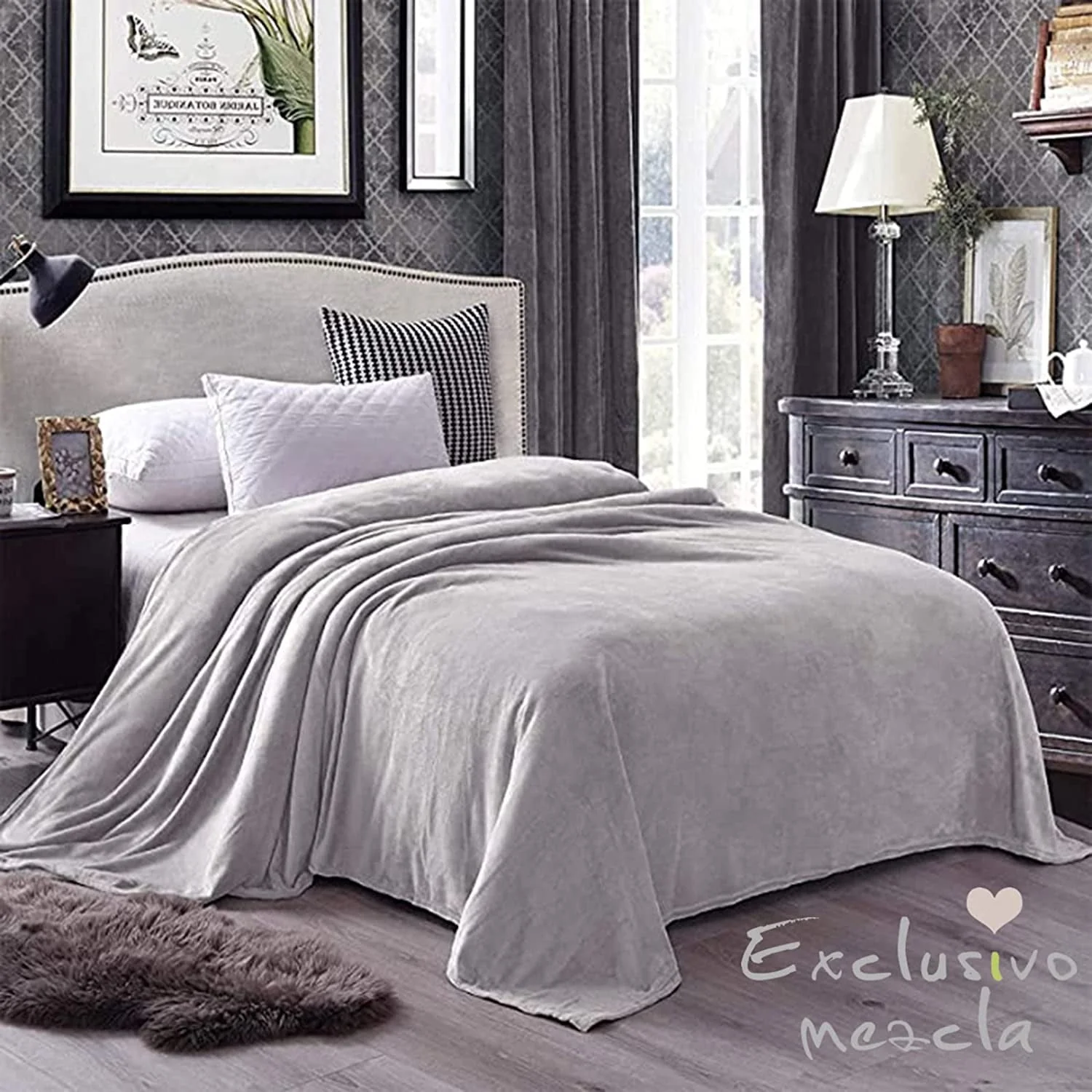 Exclusivo Mezcla Queen Size Flannel Fleece Velvet Plush Bed Blanket as Bedspread, Coverlet, Bed Cover (90x90 inches, Light Grey) Soft, Lightweight, Warm and Cozy