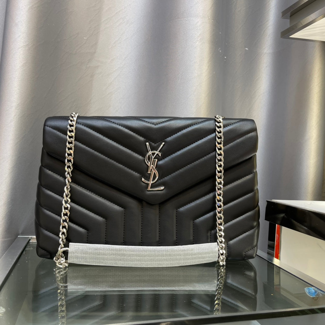 TO – Luxury Bags SLY 2661:1High-quality replica