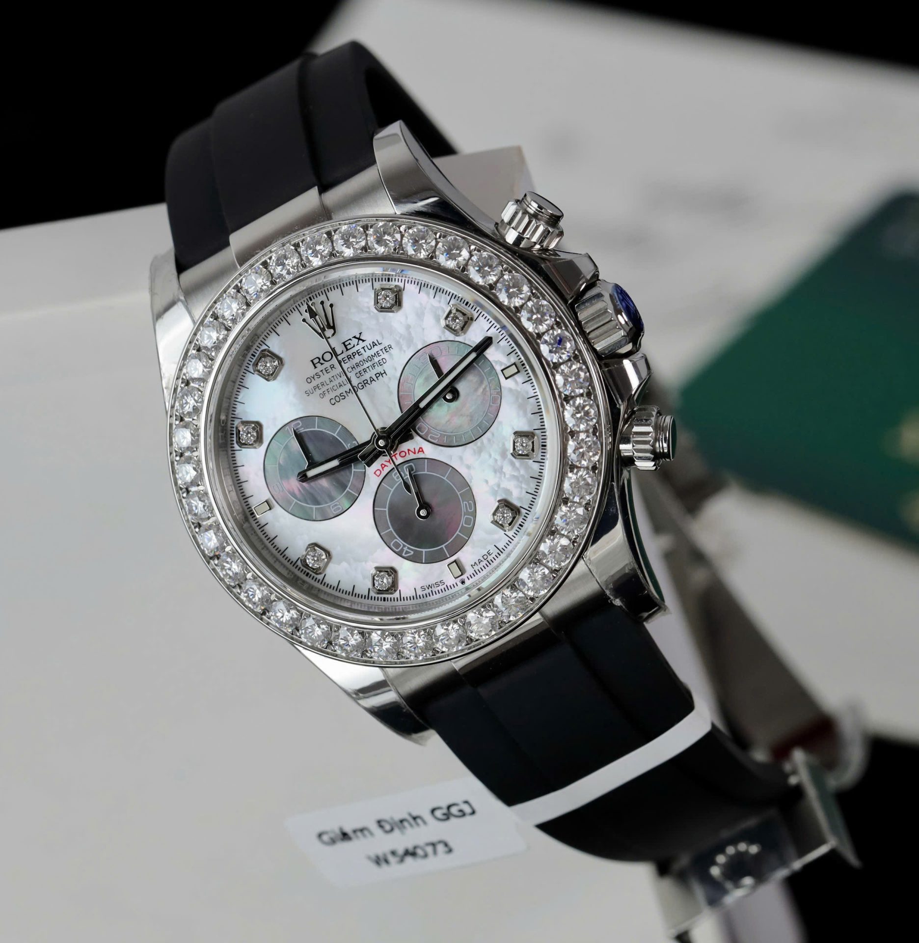 Rolex Daytona Dial MOP Replica Watch Number Pile + Bezel Diamonds Moissanite Custom 40mm - Elite Watch Atelier