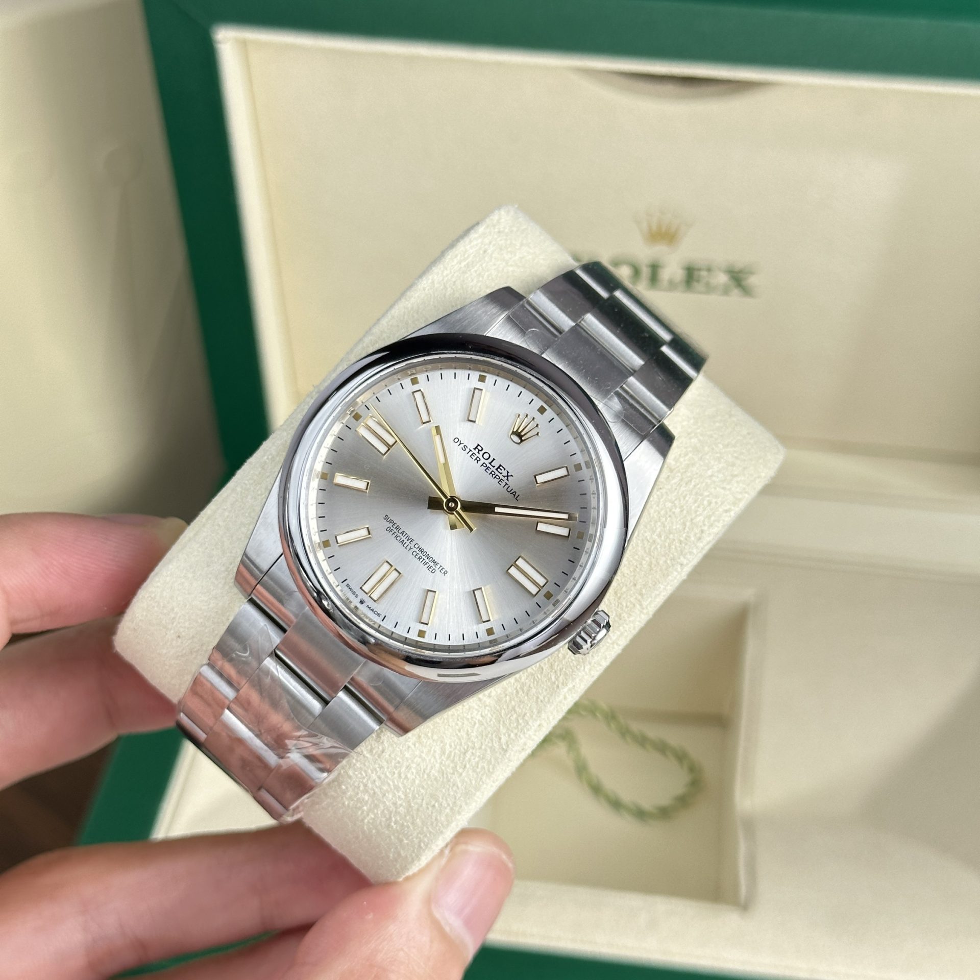 Rolex Replica Watch Oyster Perpetual 124300 Silver Dial Clean Factory 41mm - Elite Watch Atelier