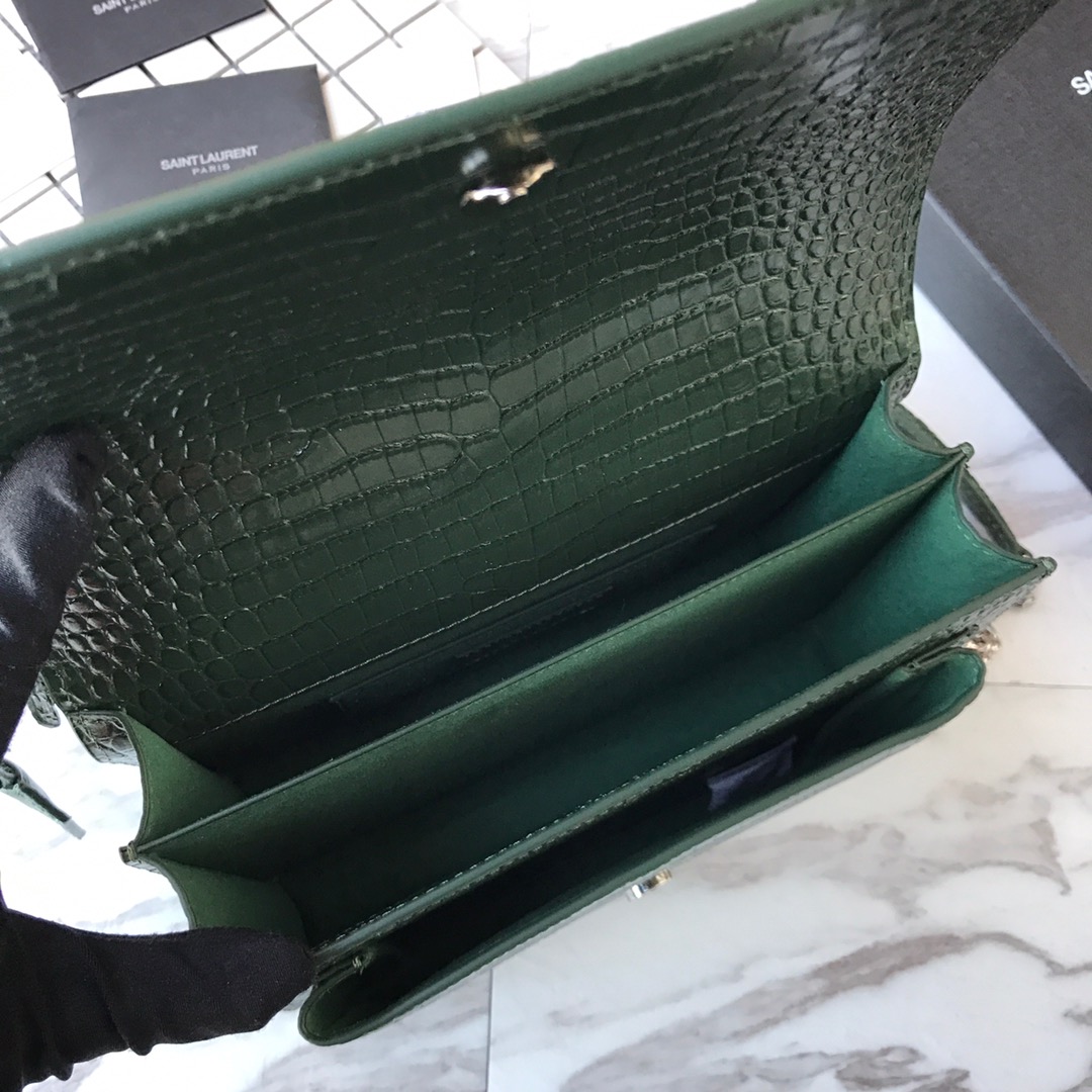 MANHATTAN MEDIUM SHOPPING BAG IN BOX SAINT LAURENT LEATHER1:1High-quality replica