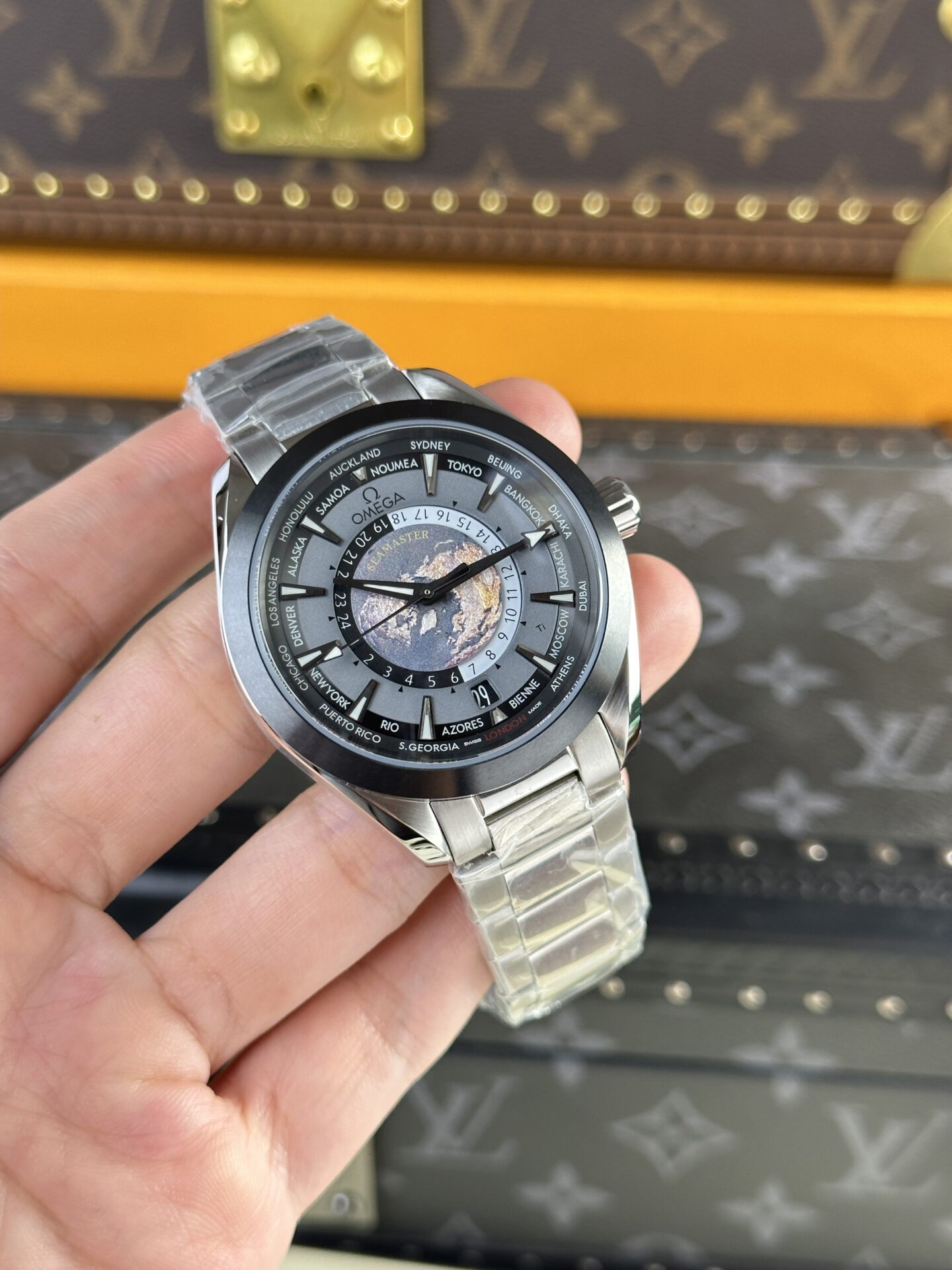 Omega Best Replica Watch Seamaster Aqua Terra Gray Dial 43mm - Elite Watch Atelier