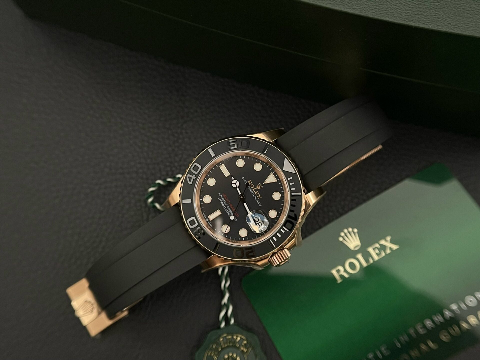 Rolex Yacht-Master Best Replica Watch Black Dial EW Factory 40mm - Top club