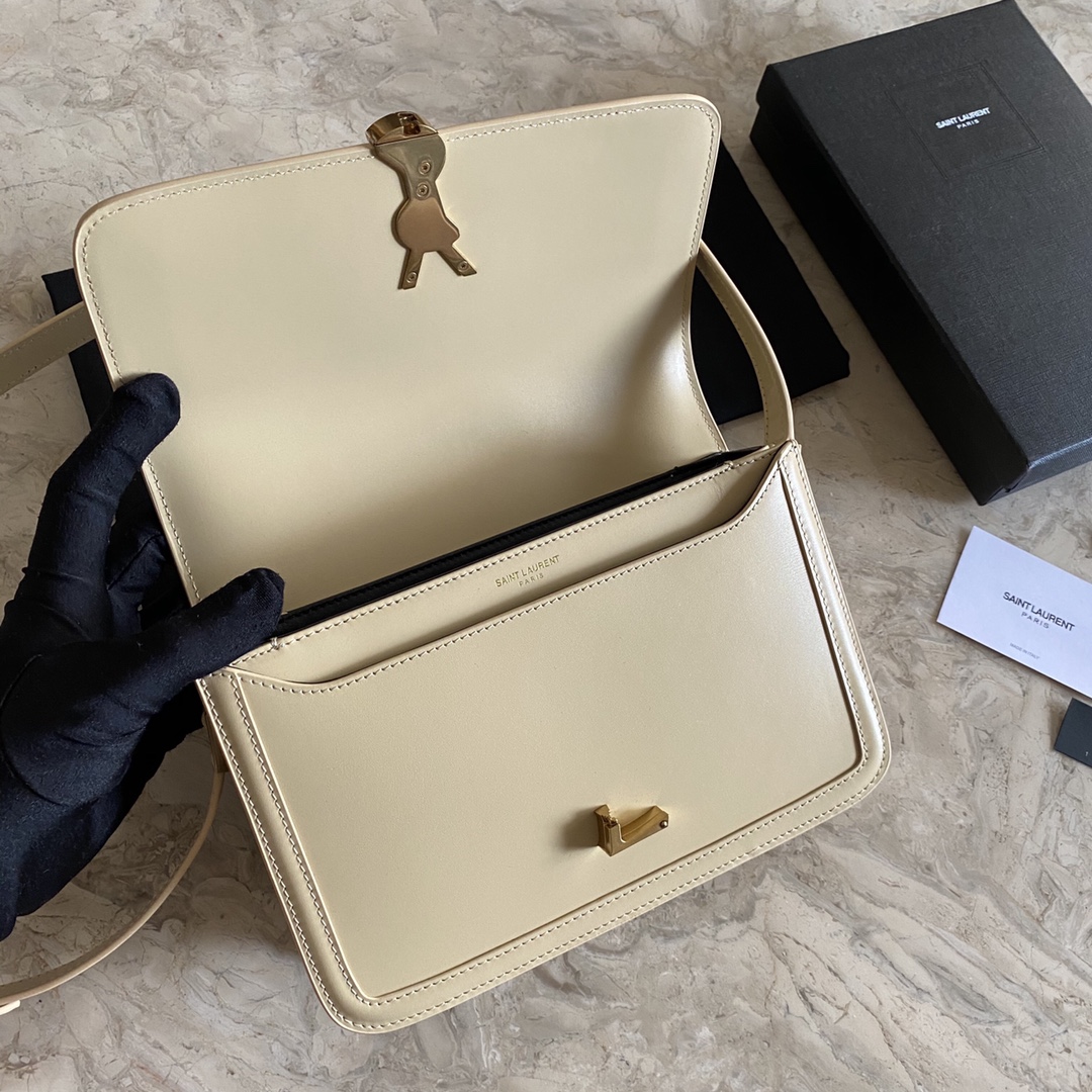 SOLFERINO MIDDLE SATCHEL IN LACQUERED AYERS1:1High-quality replica