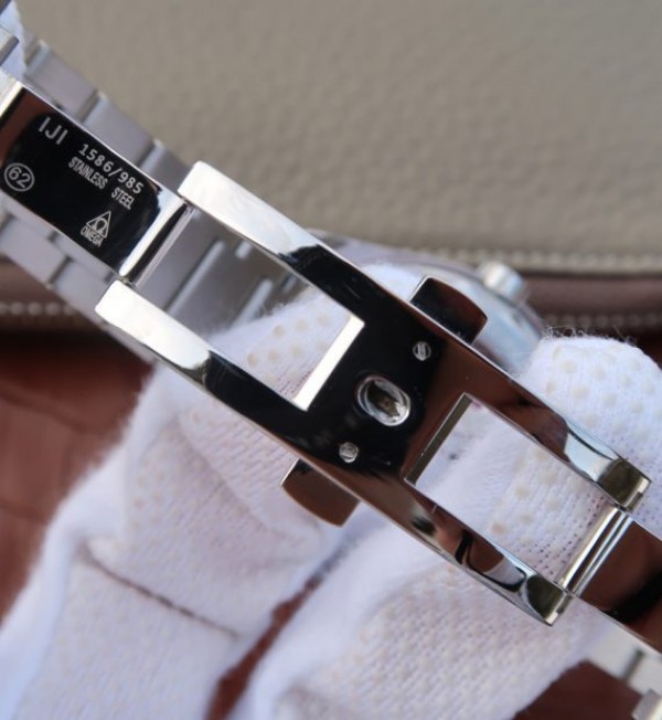 Replica Omega XF Seamaster CO-AXIAL Master Chronometer White Textured Dial SS Bracelet A8900 - Top club