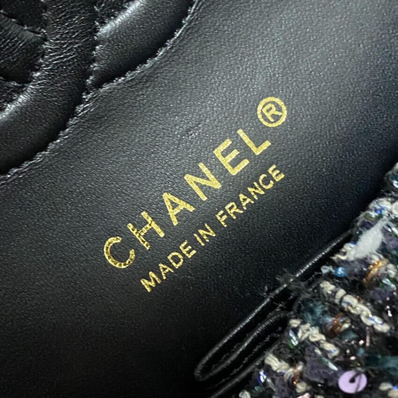 Replica Chanel Classic Flap Bag In Navy Blue Multicolor Glittered Tweed 11121:1High-quality replica