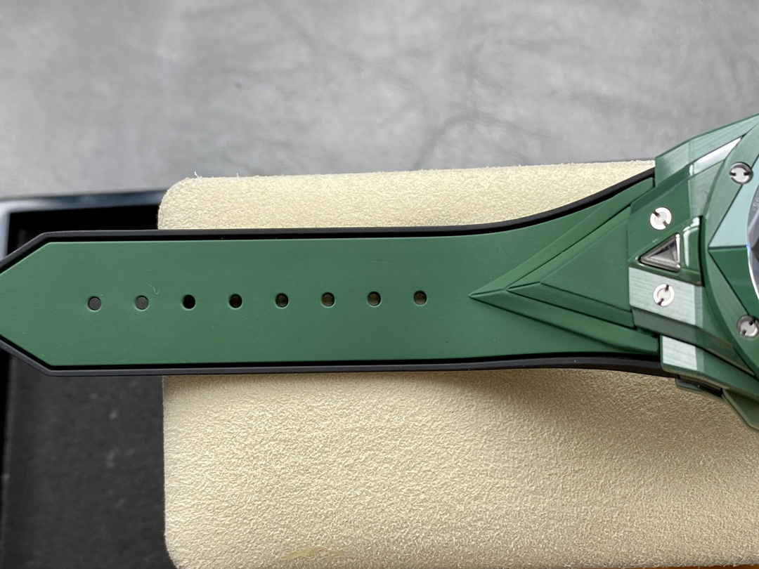 Hublot Big Bang Sang Bleu II Replica Watch Ceramic Green 44mm - Top club