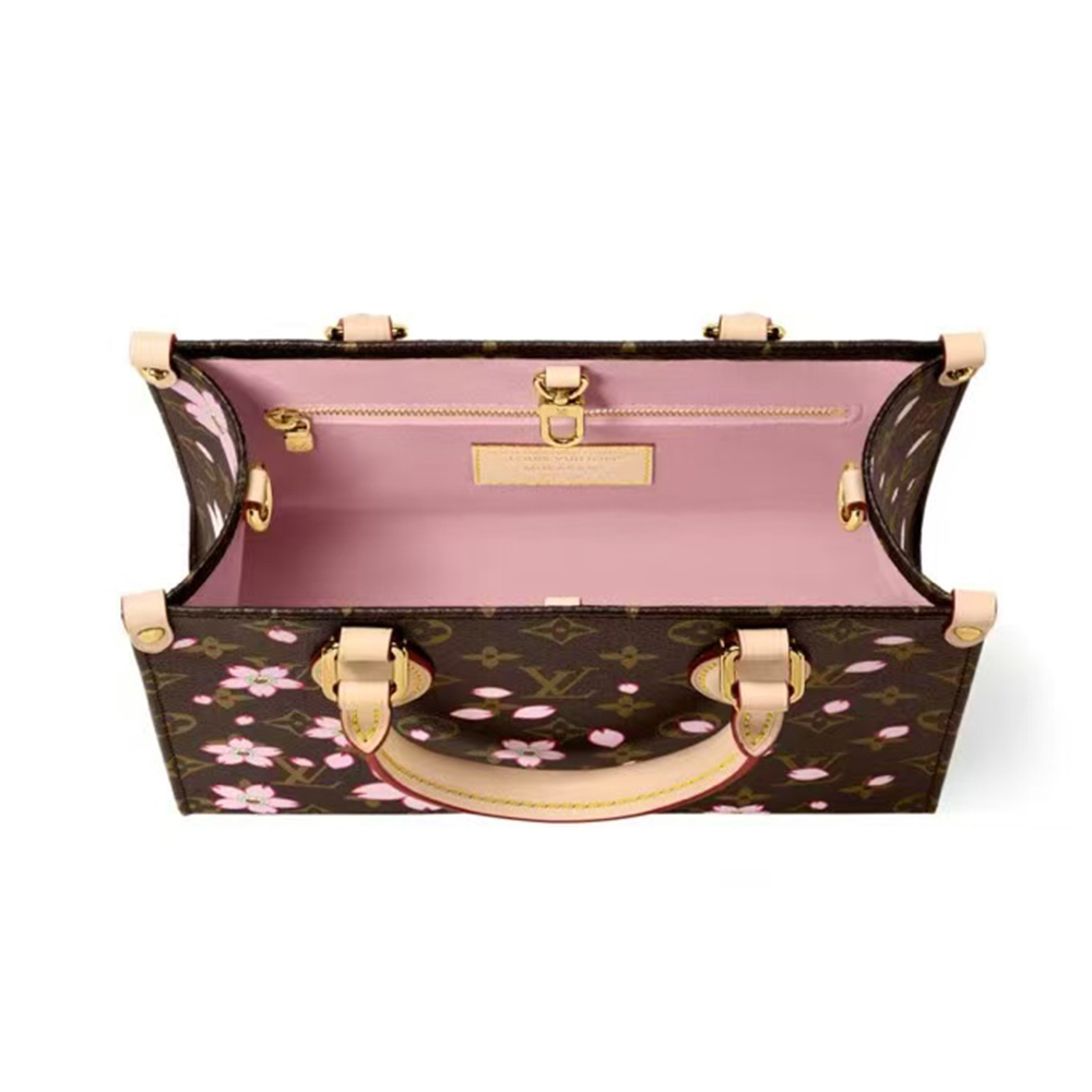 LV x TM OnTheGo PM M132691:1High-quality replica