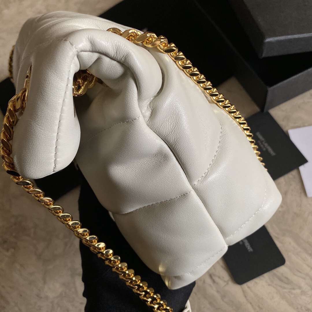 PUFFER MEDIUM BAG IN QUILTED LAMBSKIN1:1High-quality replica