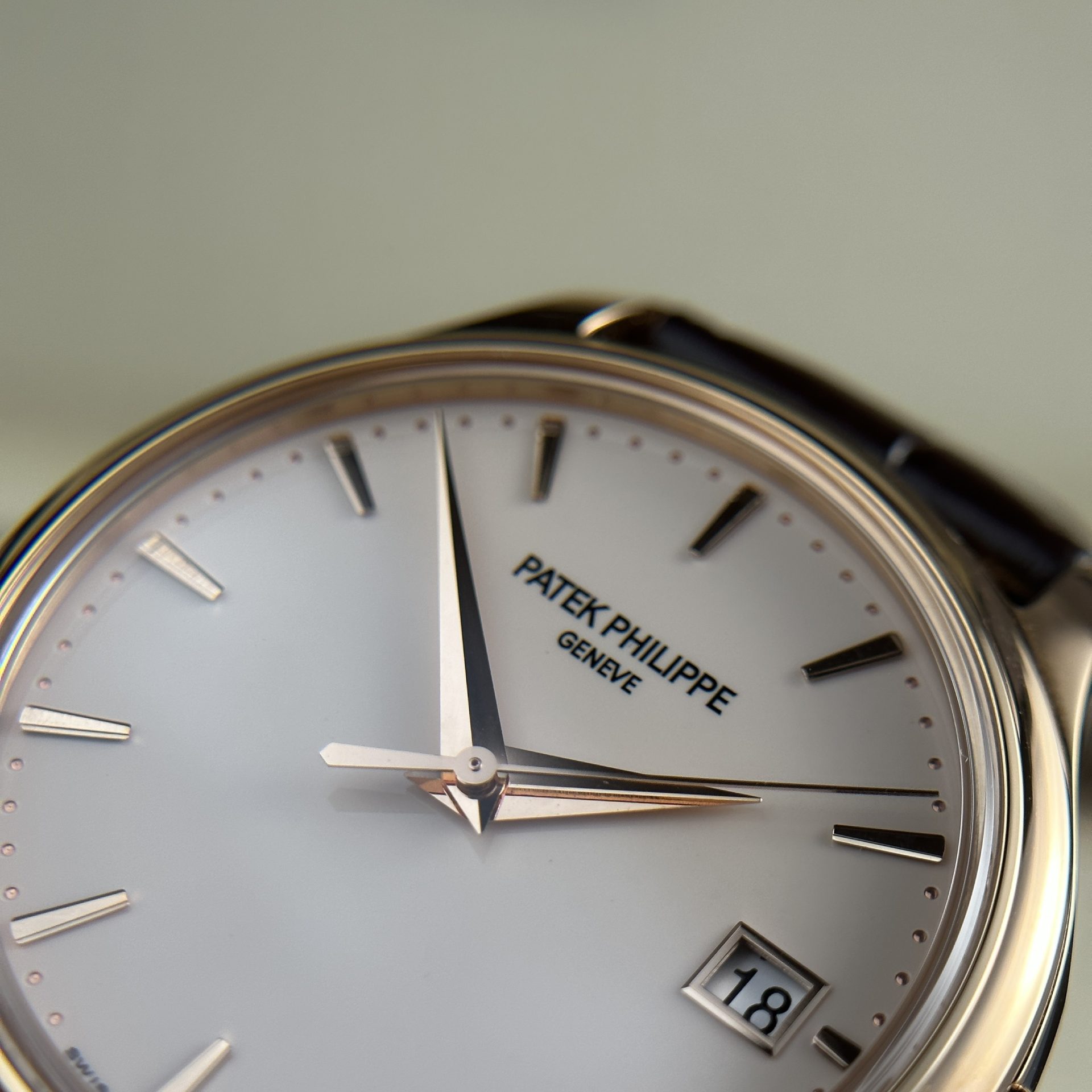 Patek Philippe Replica Watches Calatrava 5227R Leather Strap 3K Factory 39mm - Top club