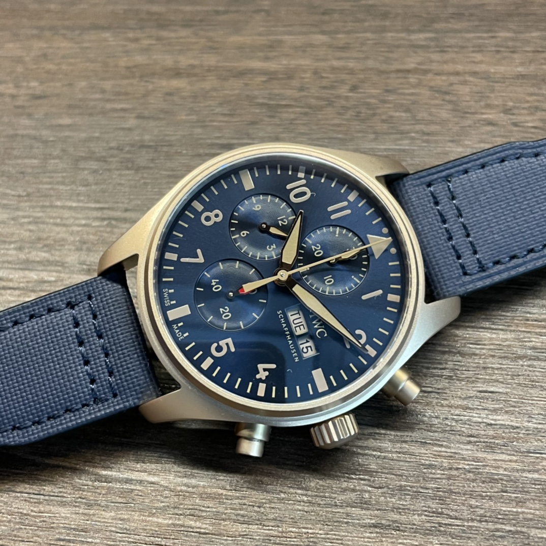 IWC Pilot's Watch Men's(1:1 replica) - Top club
