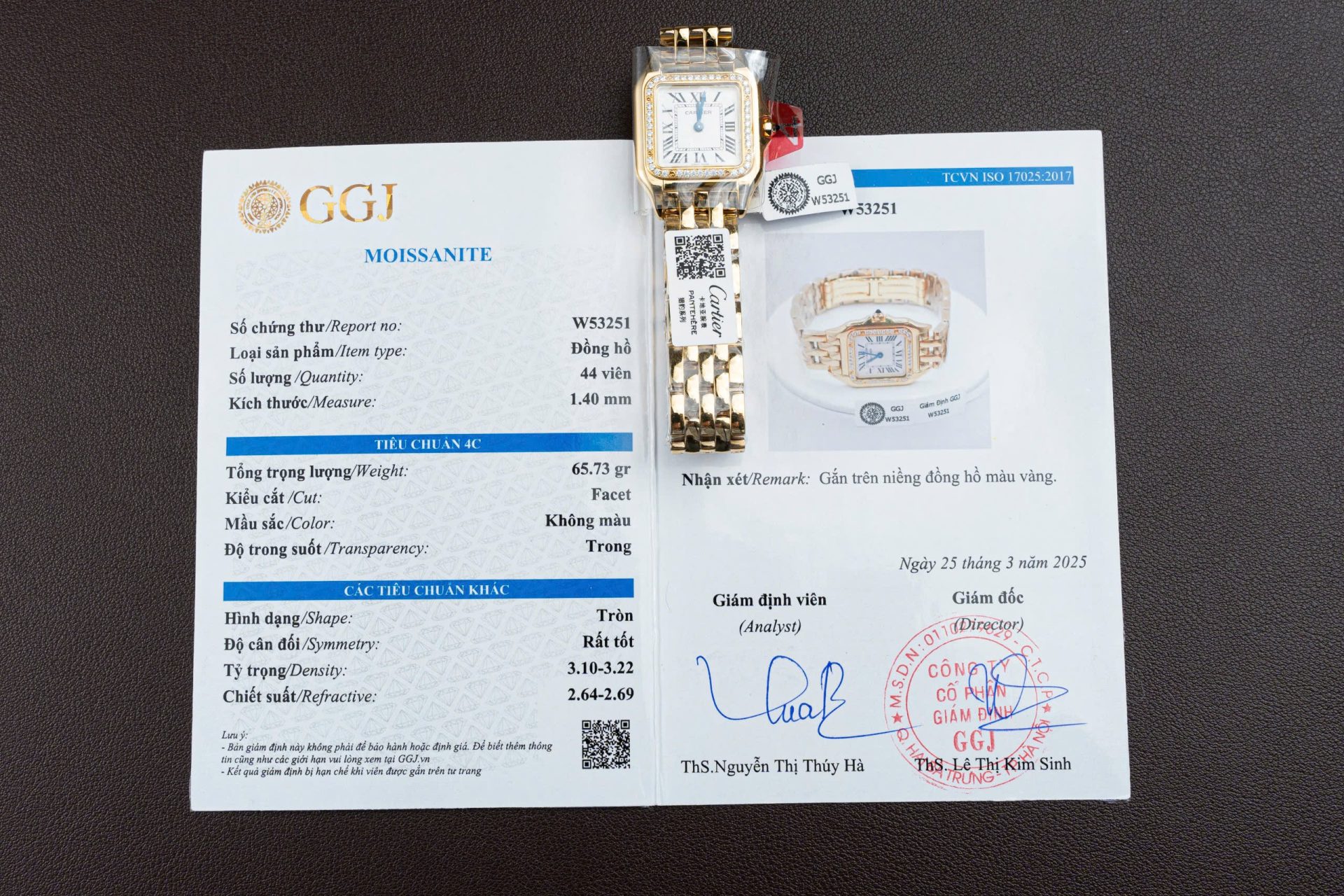 Cartier Panthere WJPN0015 White Dial Replica Watch Bezel Diamonds Moissanite 27x37mm - Top club