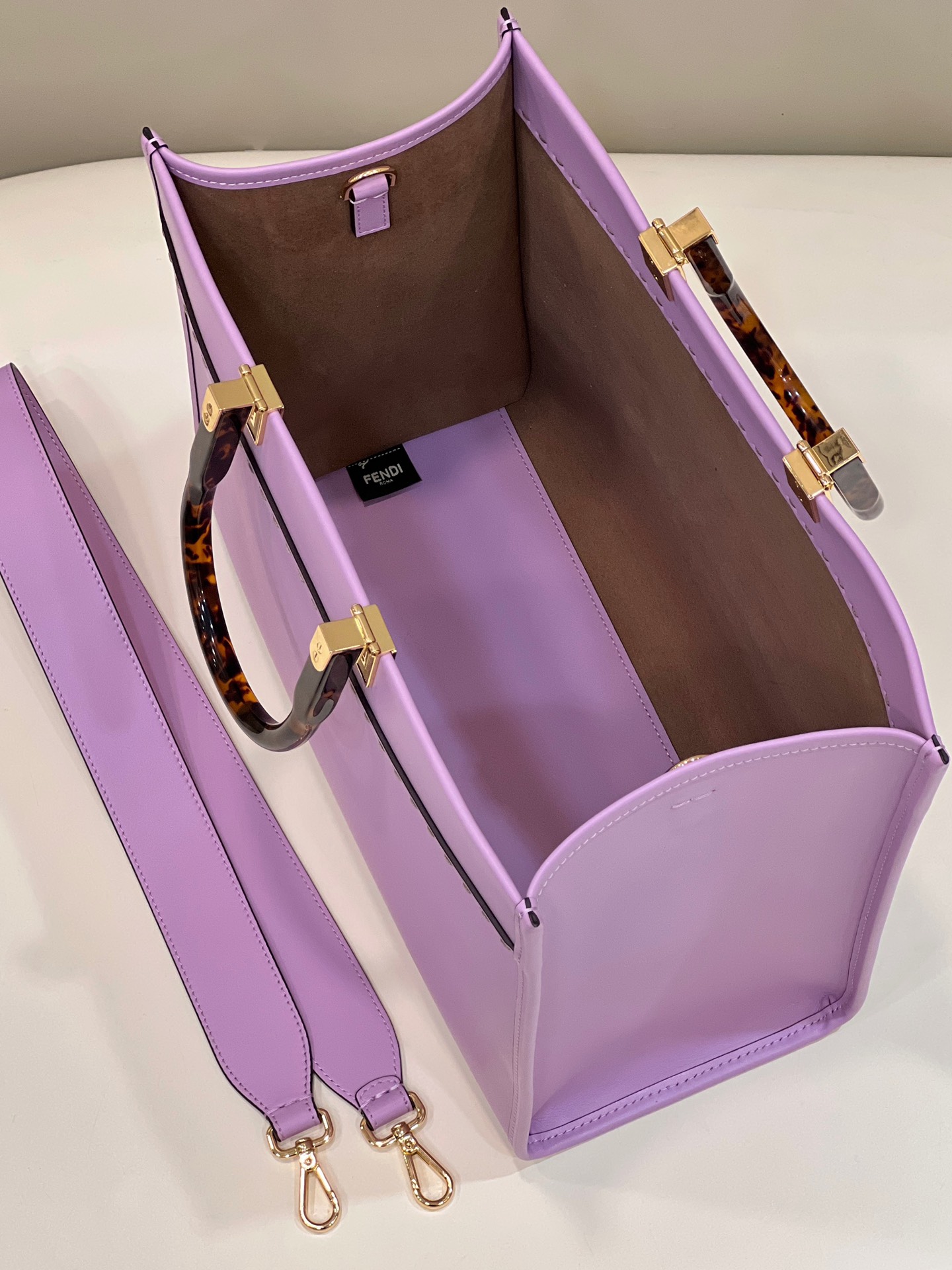 Fendi Sunshine Medium - Replicaclubs