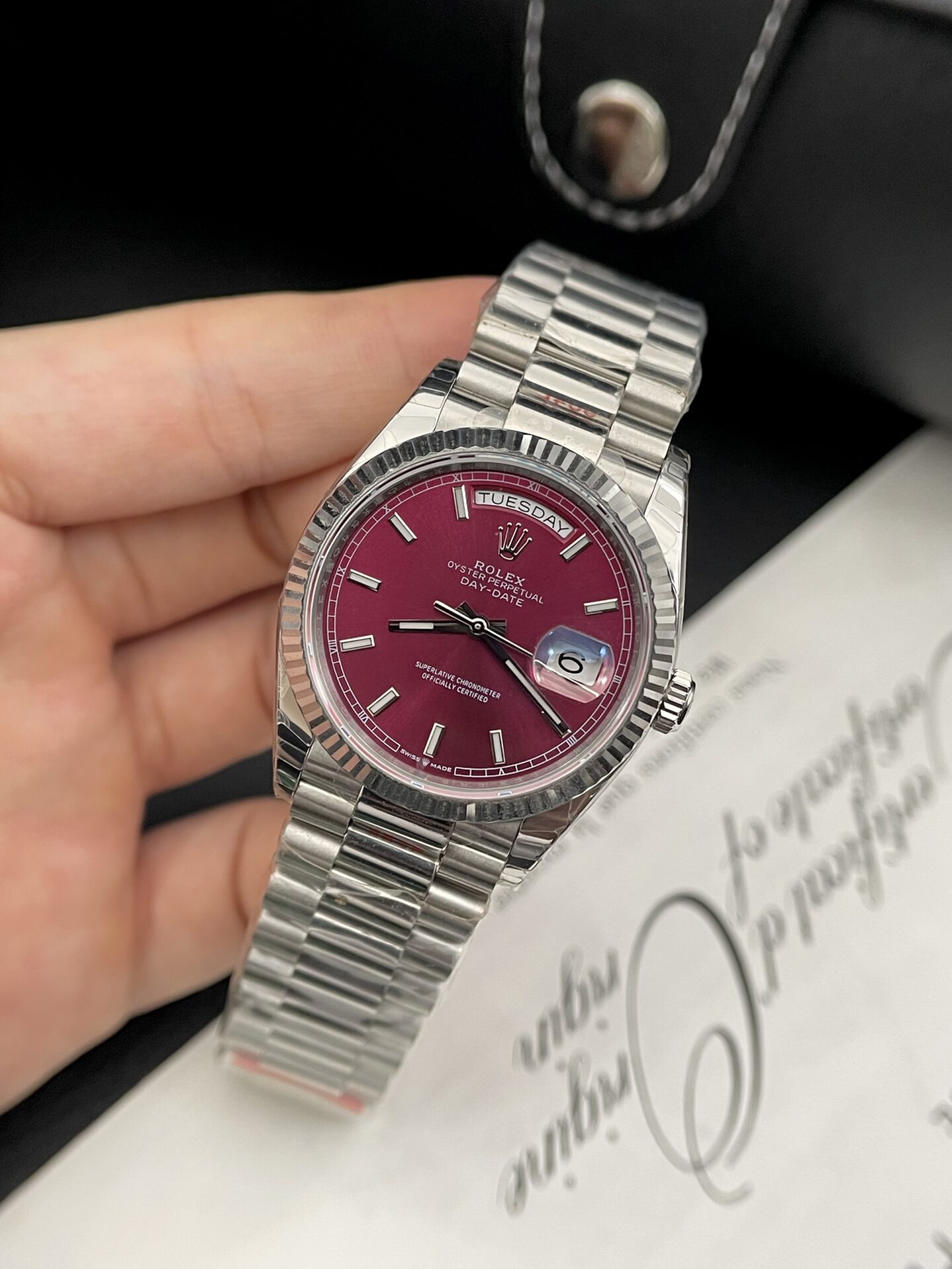 Rolex Day-Date Best Replica Watch Strawberry Dial EW Factory 40mm - Top club