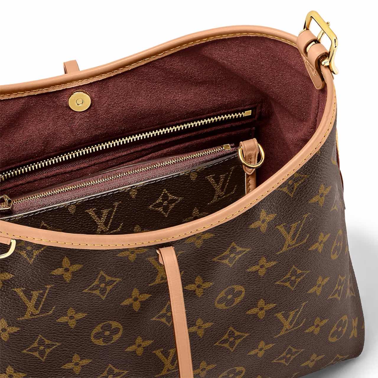 CarryAll PM M462031:1High-quality replica