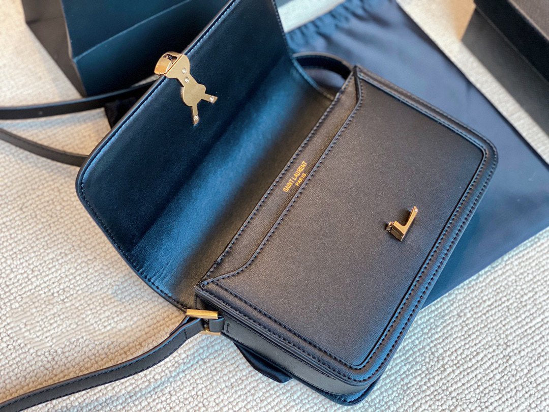 TO – Luxury Edition Bags SLY 1781:1High-quality replica