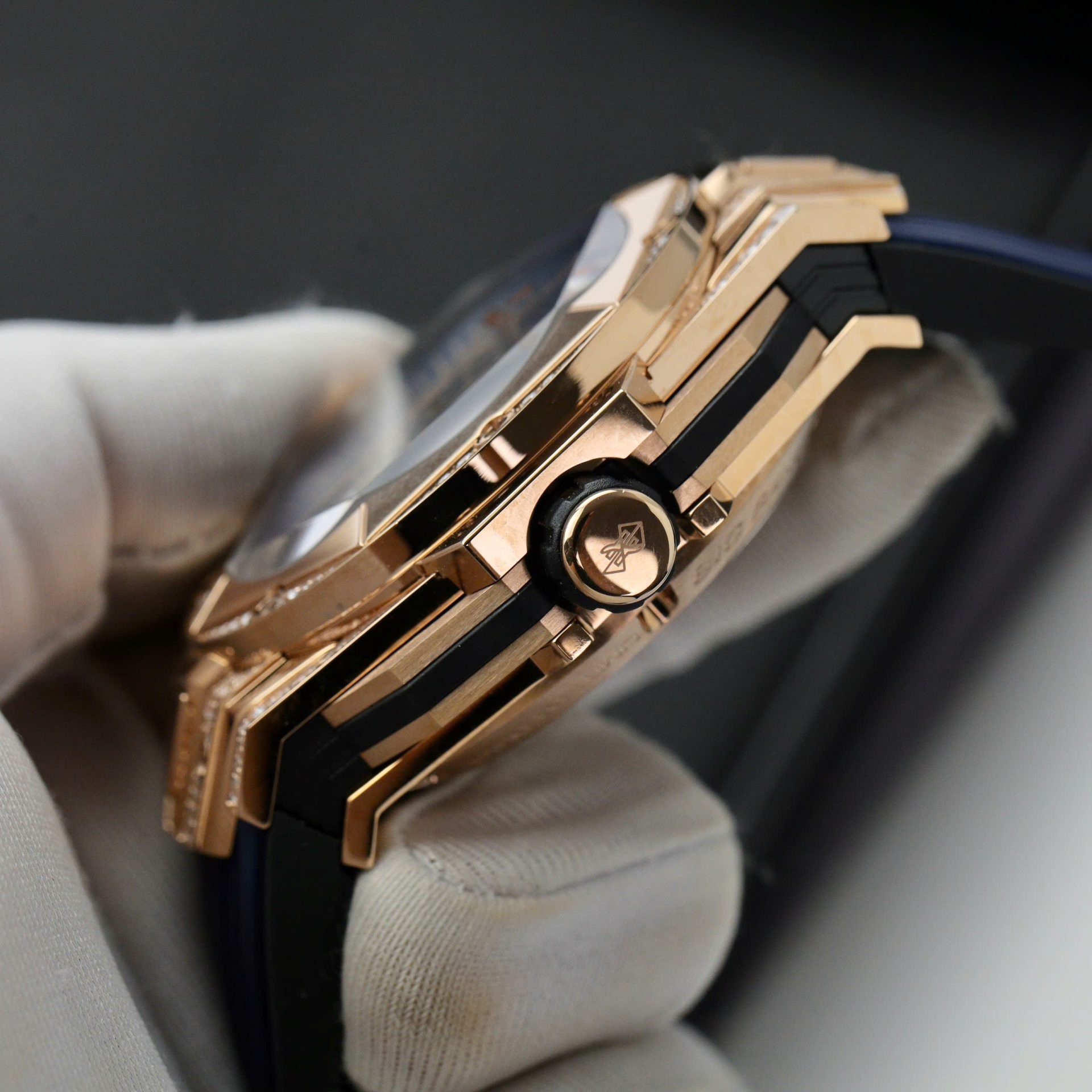 Hublot Big Bang Sang Bleu II King Gold Fake Watch Blue HB Factory 44mm - Top club