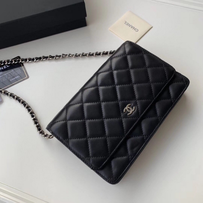 Replica Chanel Classic Lambskin Wallet On Chain Woc Ap02501:1High-quality replica