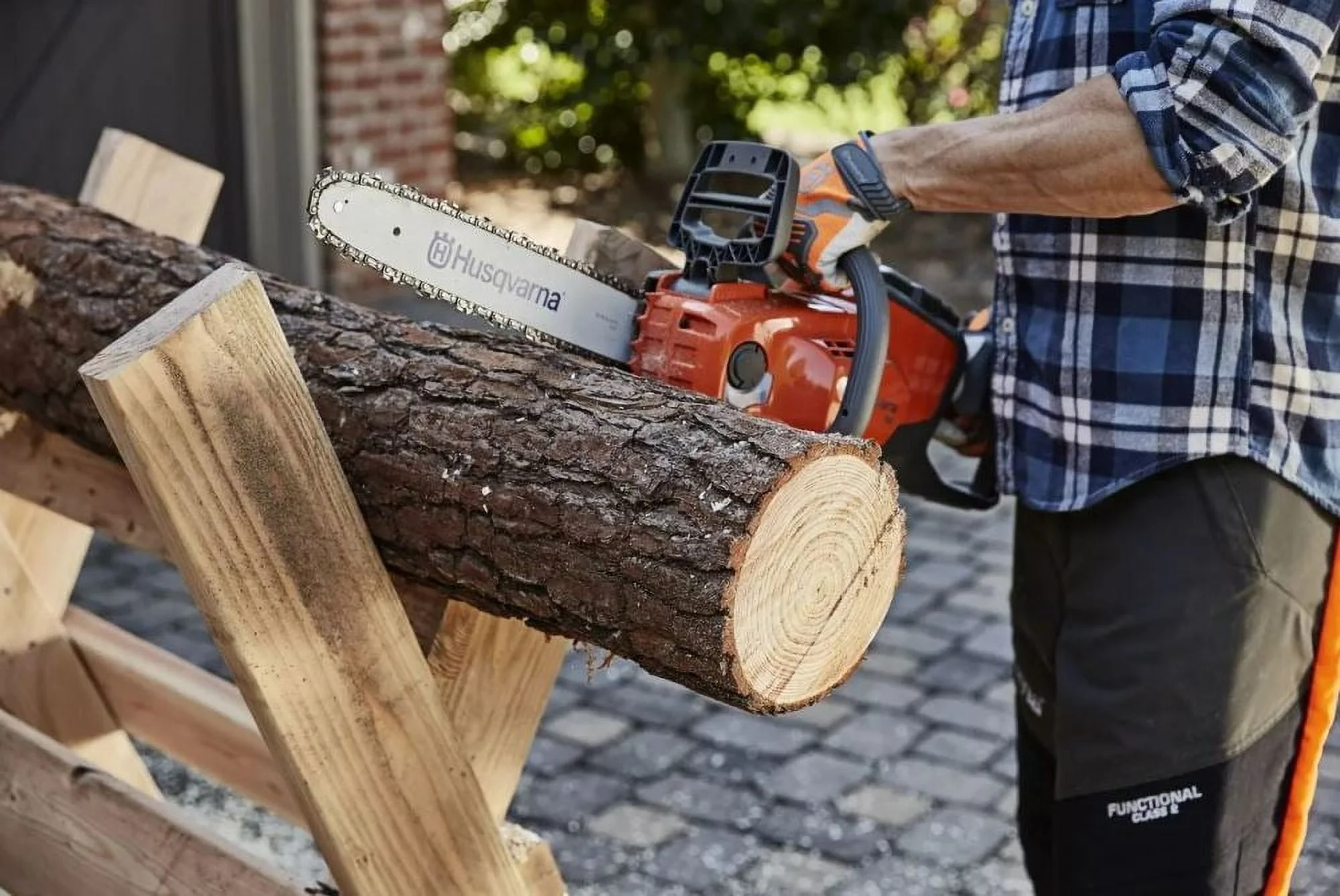 Husqvarna 120I 40V 14" Chainsaw Bar And Chain Battery Powered Cordless Kit - Image 8