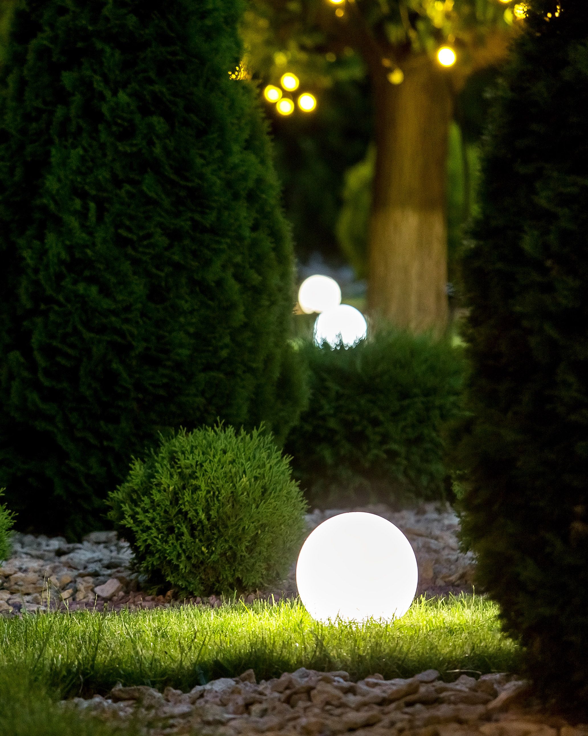 Outdoor LED Ball Lamp JOCOY with Remote Off-White