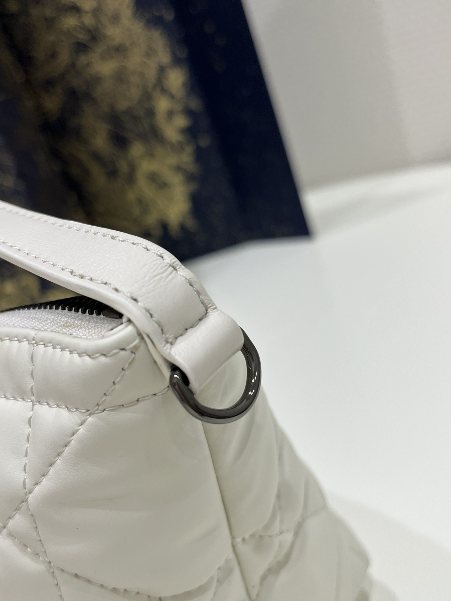 Medium Diortravel Nomad Pouch Black/White For Women 8.5in/ 22cm S5554BMIG_M9001:1High-quality replica