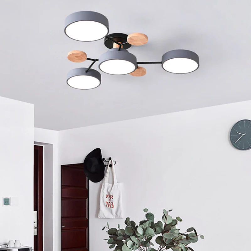 LumiÉclat – Slanke Design Plafondlamp met Handgemaakte Details