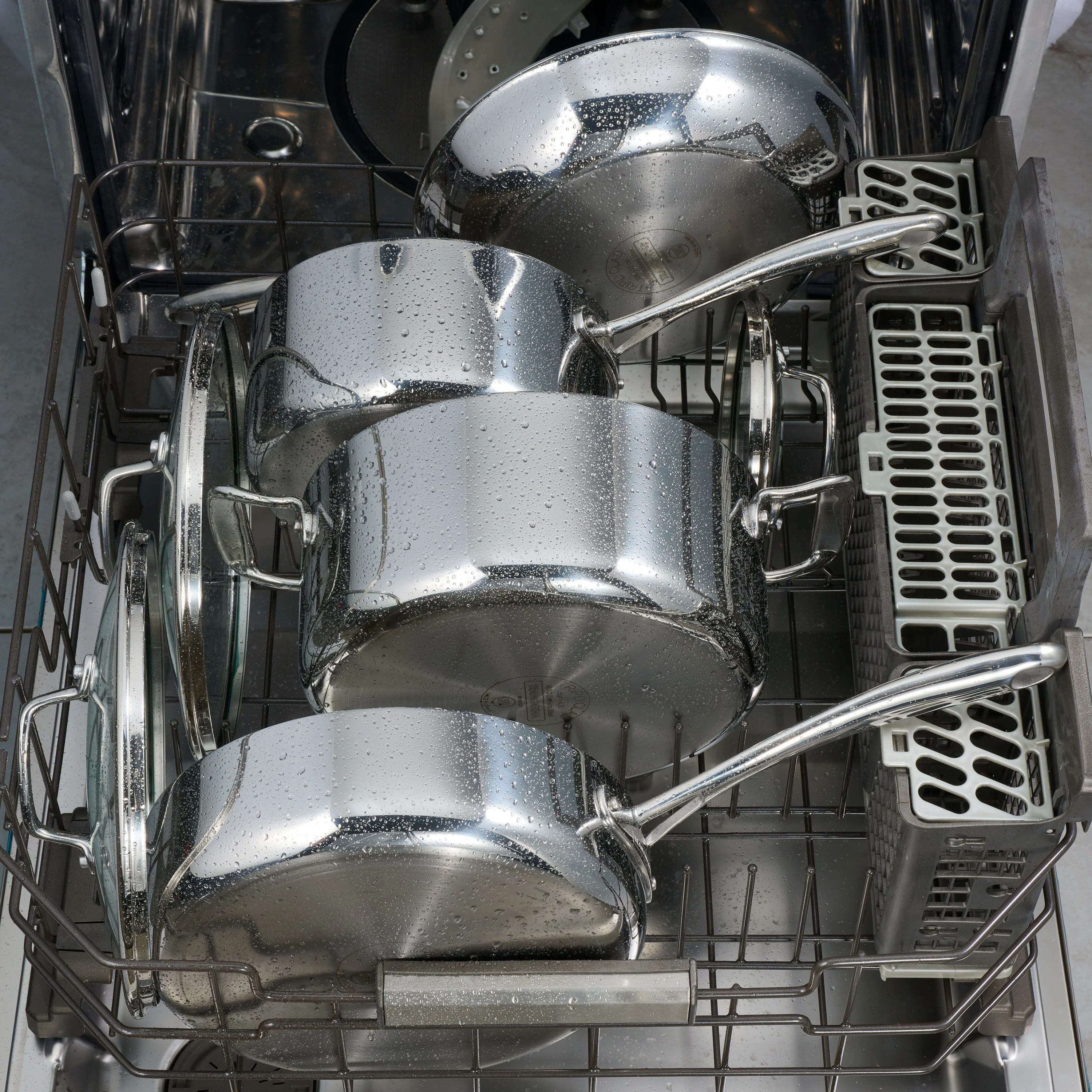 Tramontina 14-Piece Tri-Ply Clad Stainless Steel Cookware Set, with Glass Lids - Image 39
