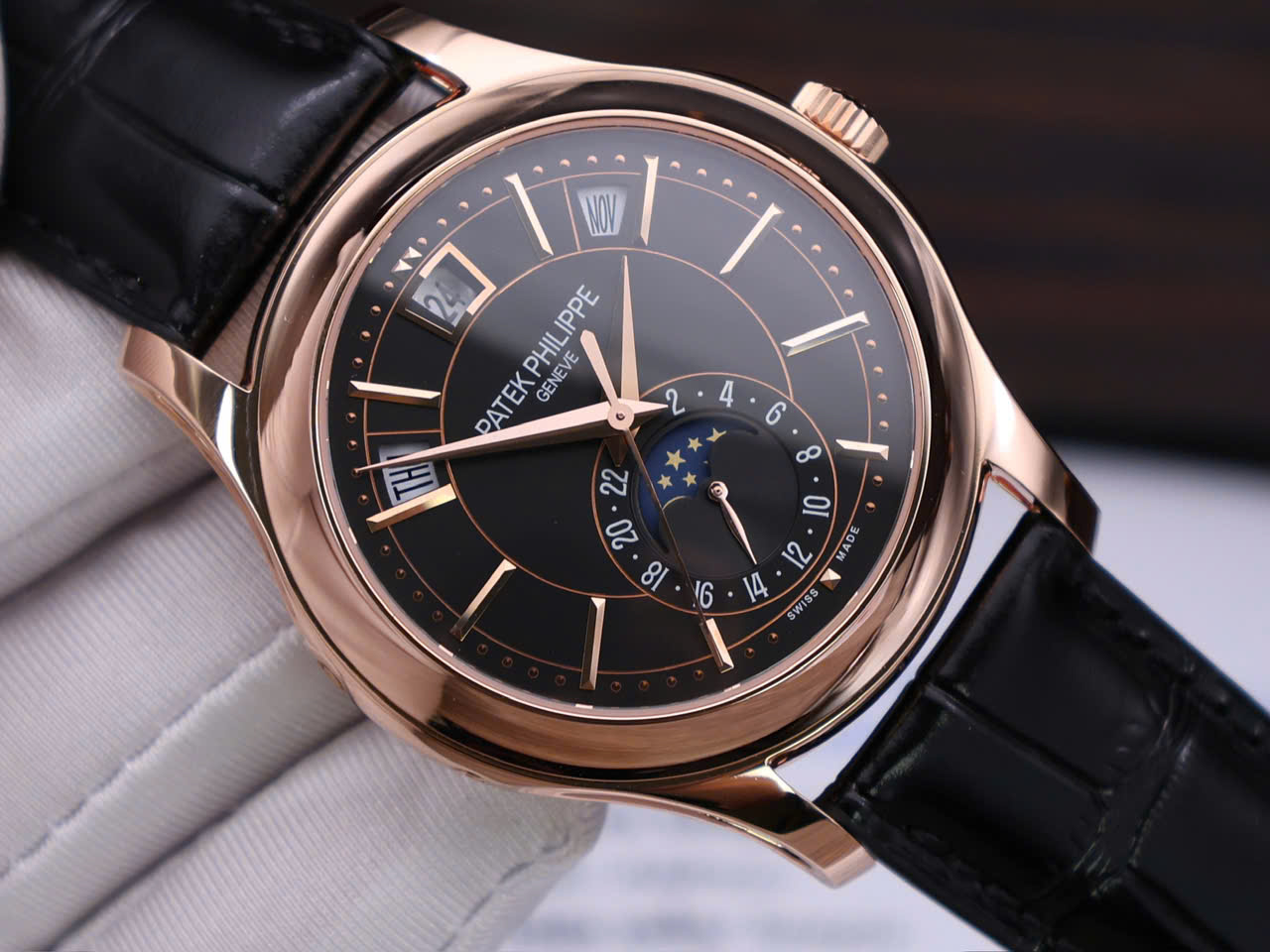 Patek Philippe Replica Watch Complications 5205R 18K Gold Wrapped Custom 40mm - Top club