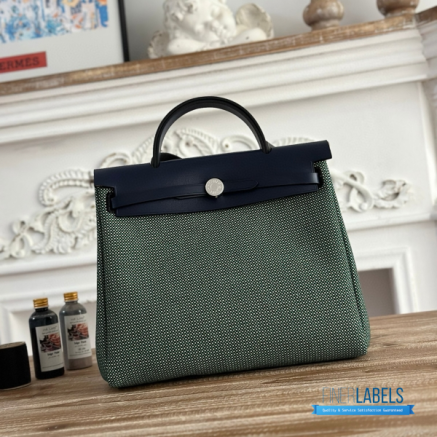 Hermès Herbag Zip 31 Bag | 31x25x10 cm | Luxury Canvas & Leather Shoulder Bag for Women | Spacious Everyday Hermès Tote1:1High-quality replica