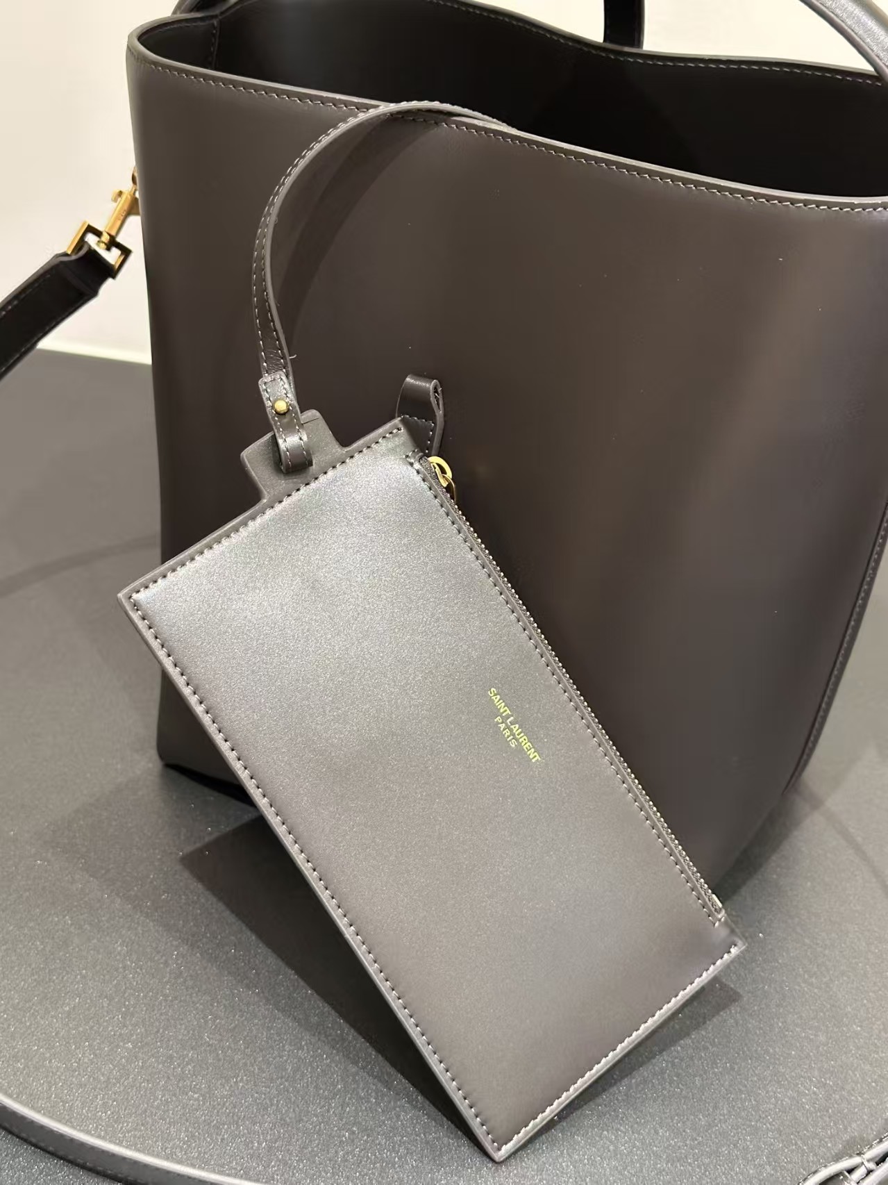 Saint Laurent LE 37 Large HandBag1:1High-quality replica