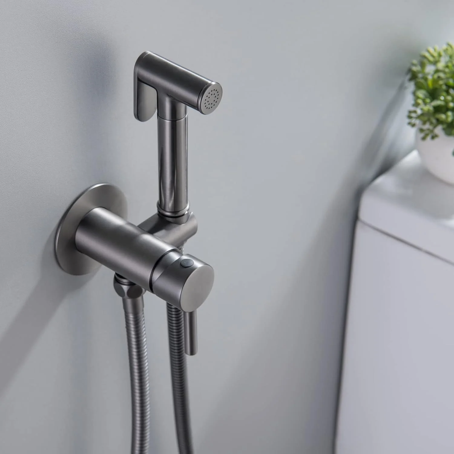 Handheld Bidet Sprayer for Toilet Wall Mounted Cloth Diaper Sprayer Kit Brass Bidet Sprayer Set Single Handle Toilet Bidet Sprayer Kit with 150cm Shower Hose,Brushed Gold
