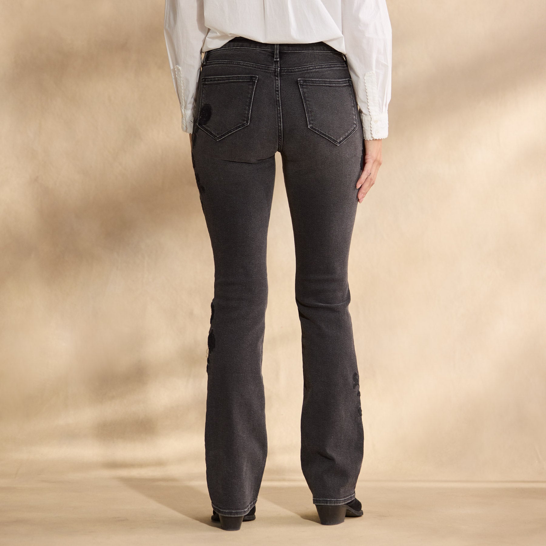 Janis Embroidered Kelly Jeans - Sundance Clothing