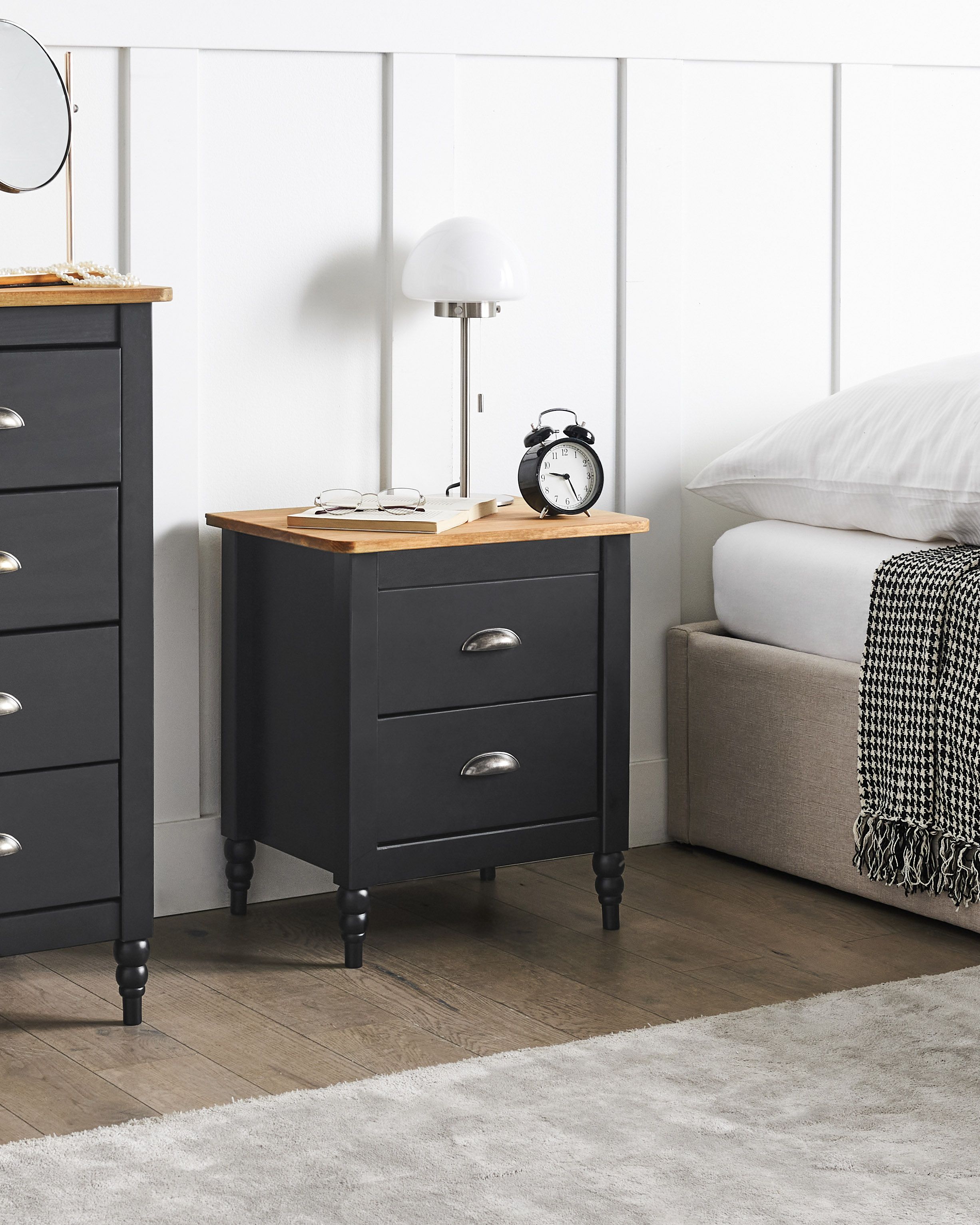 2 Drawer Bedside Table SHILLINGTON Pine Wood Brown/ Black