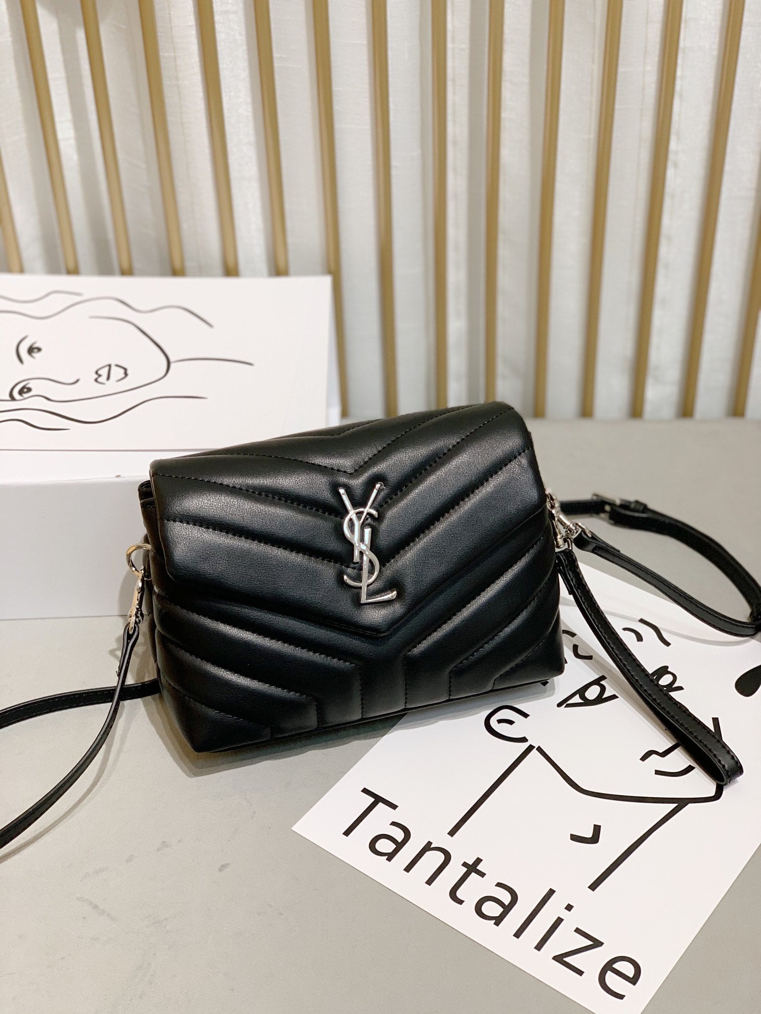 TO – Luxury Bags SLY 2741:1High-quality replica